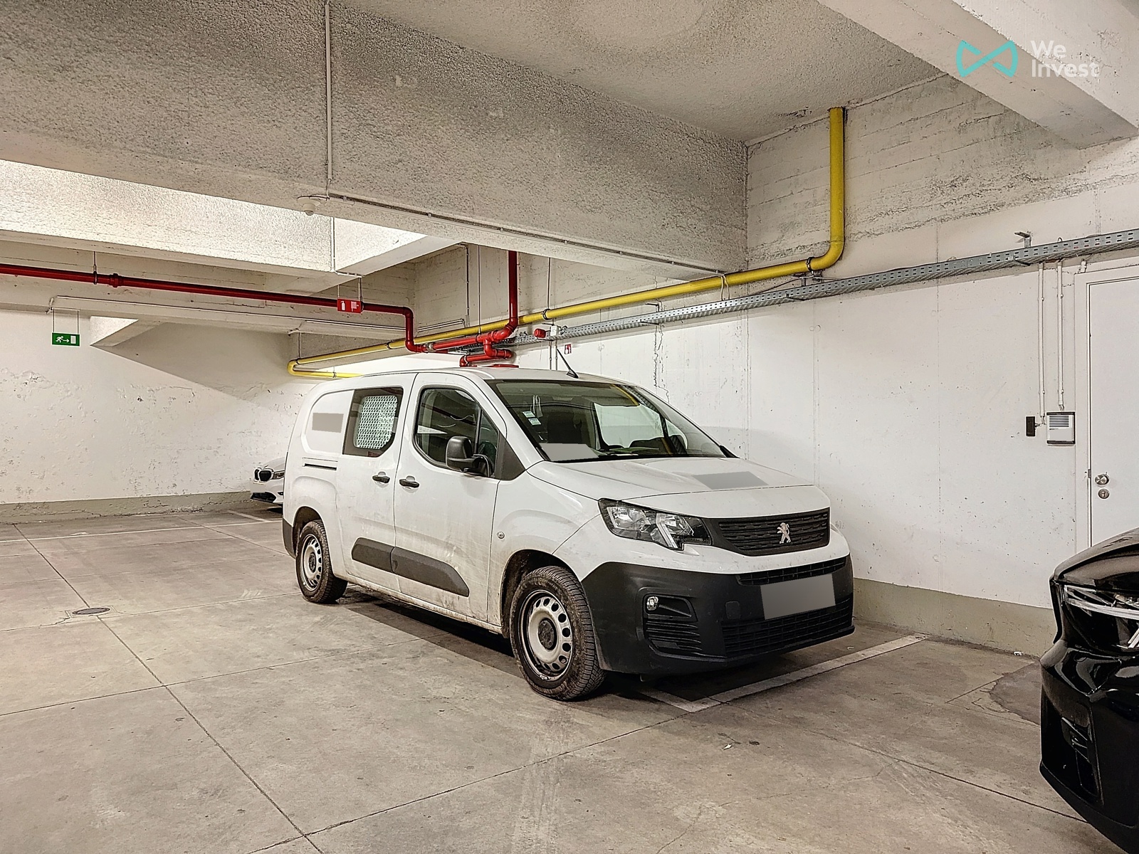 Picture 2 of 3 for Indoor parking in Bruxelles