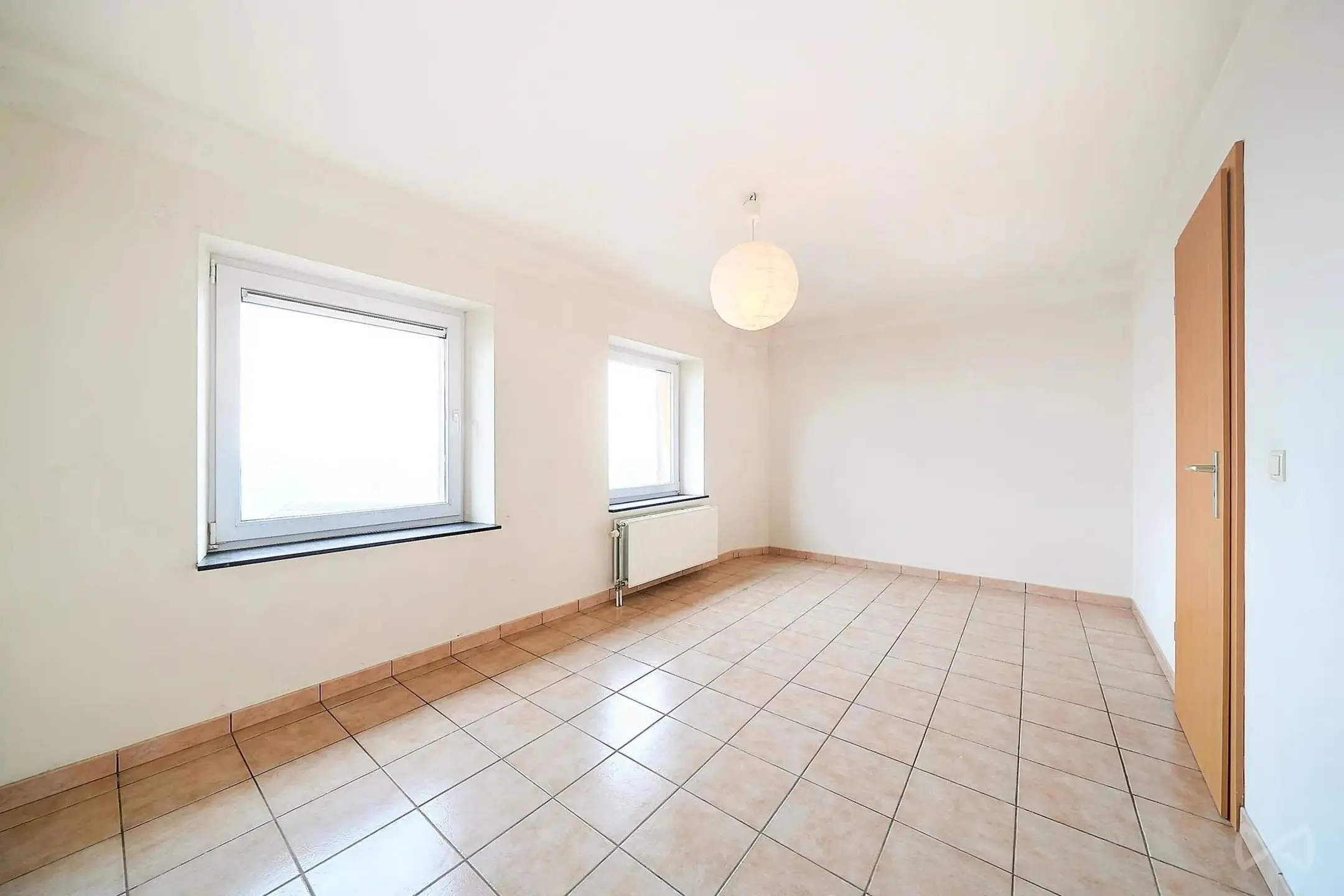 Picture 1 of 4 for Apartment block with four bedrooms in Arlon