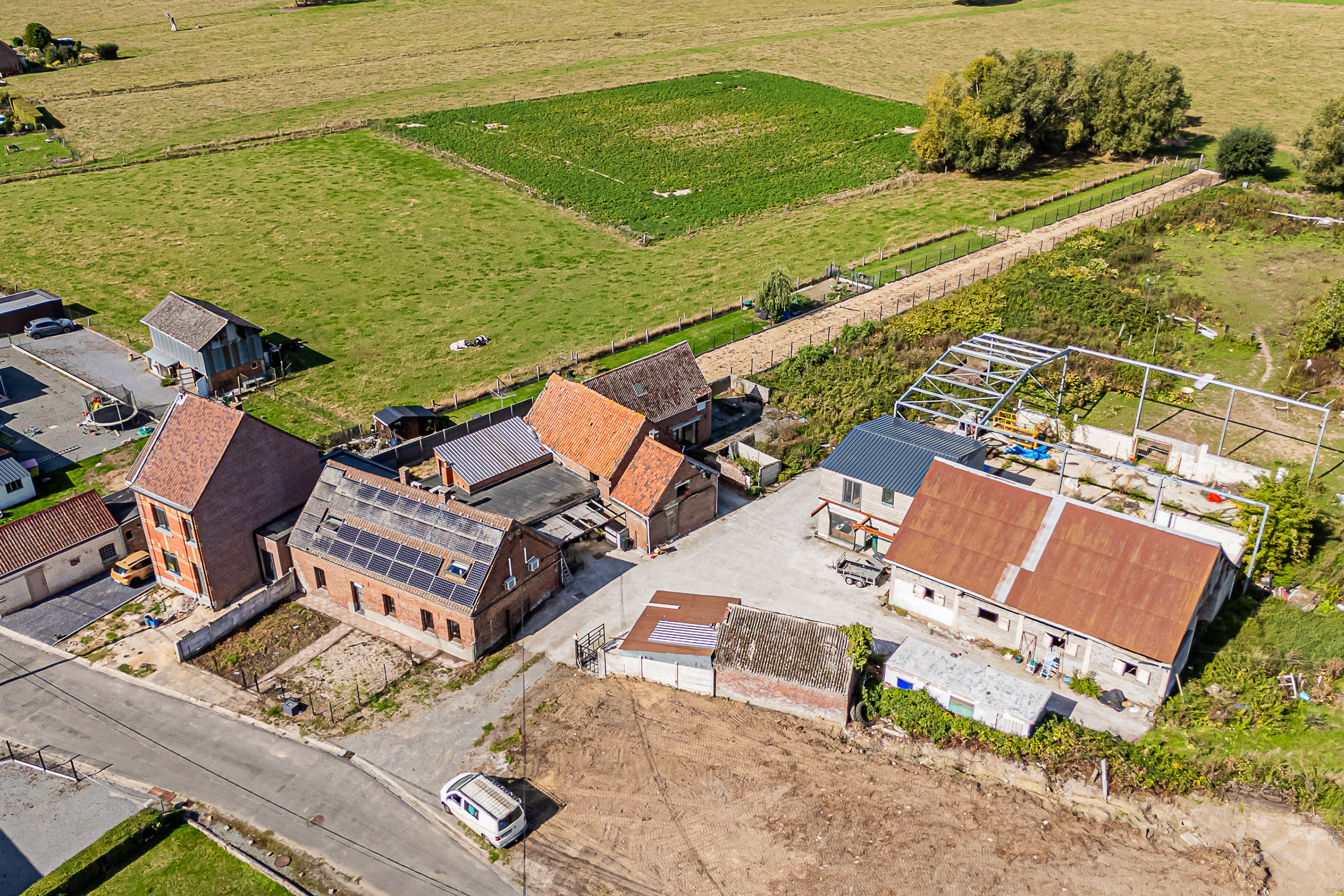 Picture 4 of 4 for House with six bedrooms in Isières