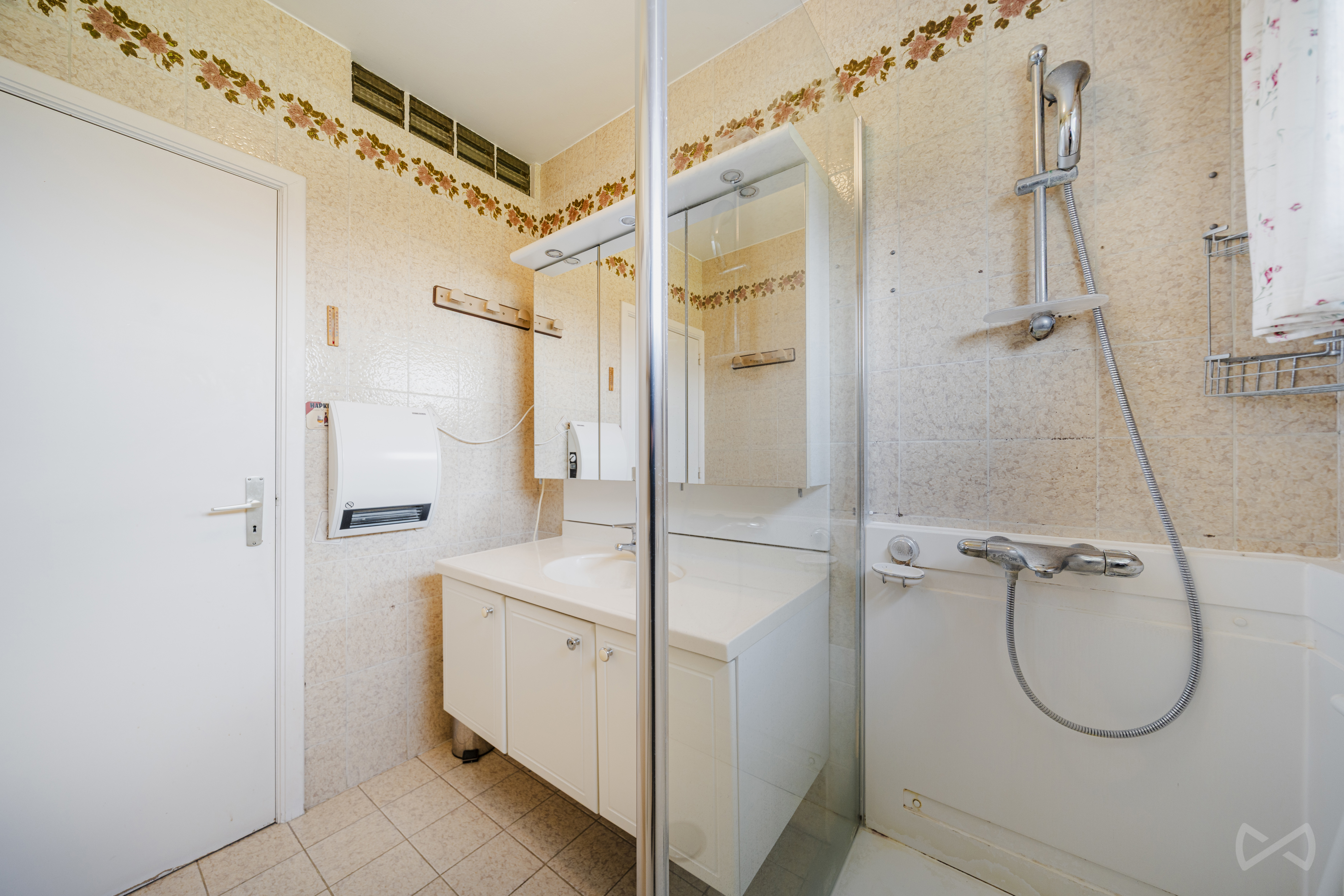 Picture 1 of 4 for Villa with three bedrooms in Gerpinnes