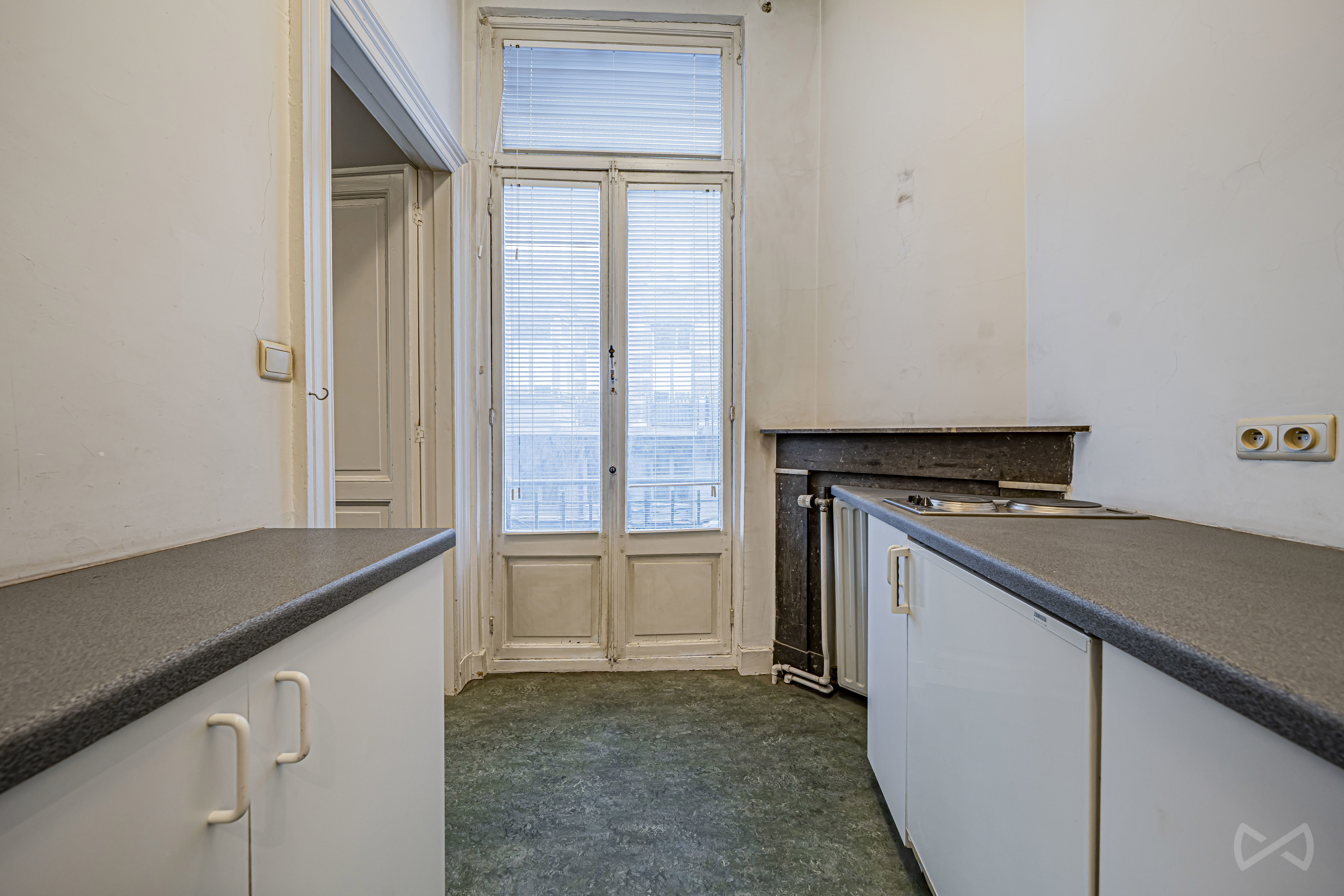 Foto 4 van 4 van Gebouw voor gemengd gebruik in Bruxelles