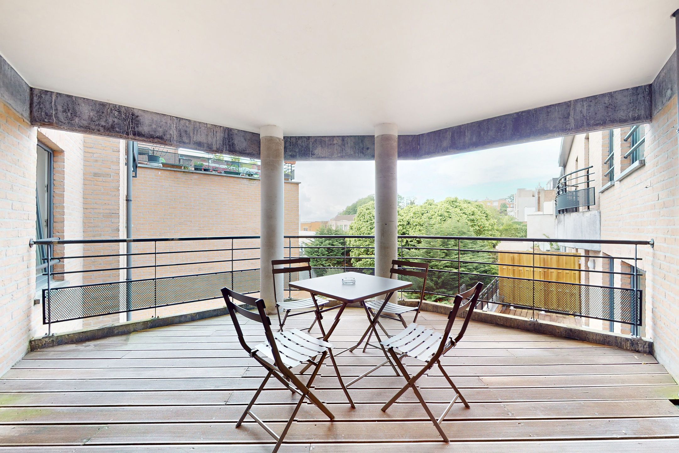 Picture 4 of 4 for Flat with five bedrooms in Uccle