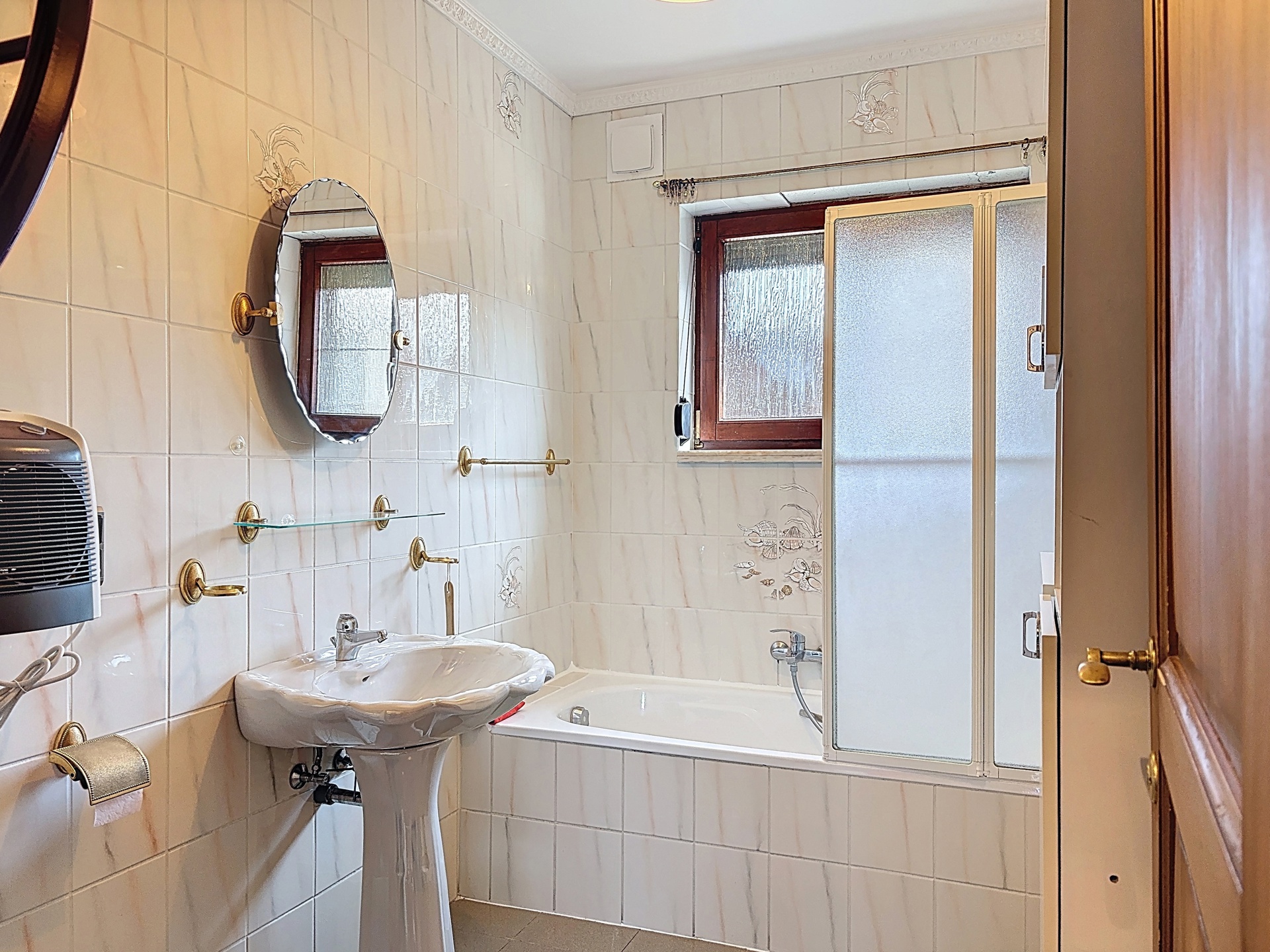Picture 4 of 4 for Villa with five bedrooms in La Louvière Maurage