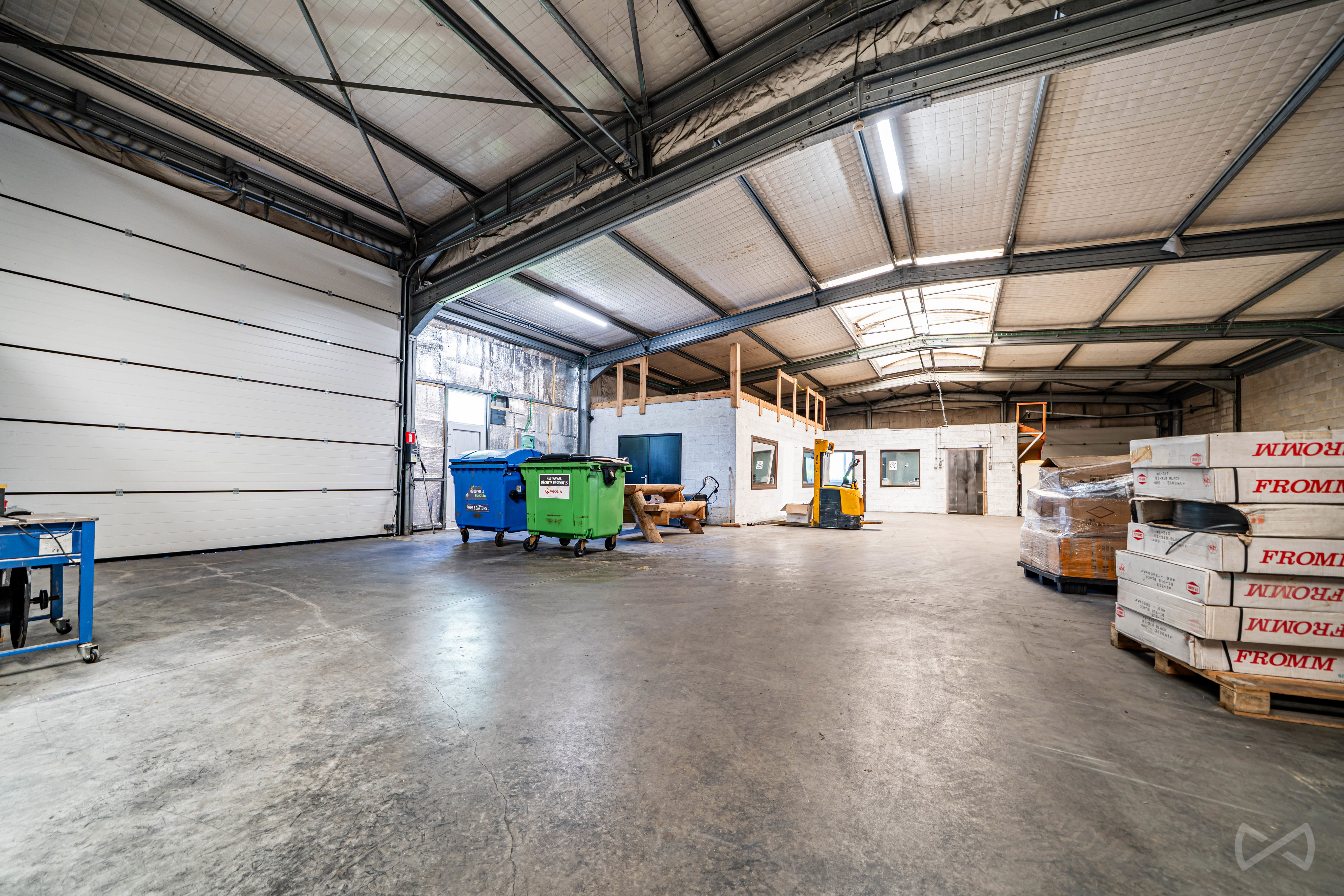 Picture 4 of 4 for Office and warehouse in Beaumont