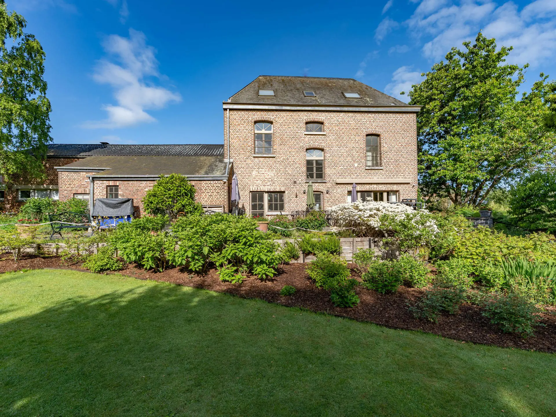 Picture 1 of 4 for Exceptional house with 12 bedrooms in Beauraing