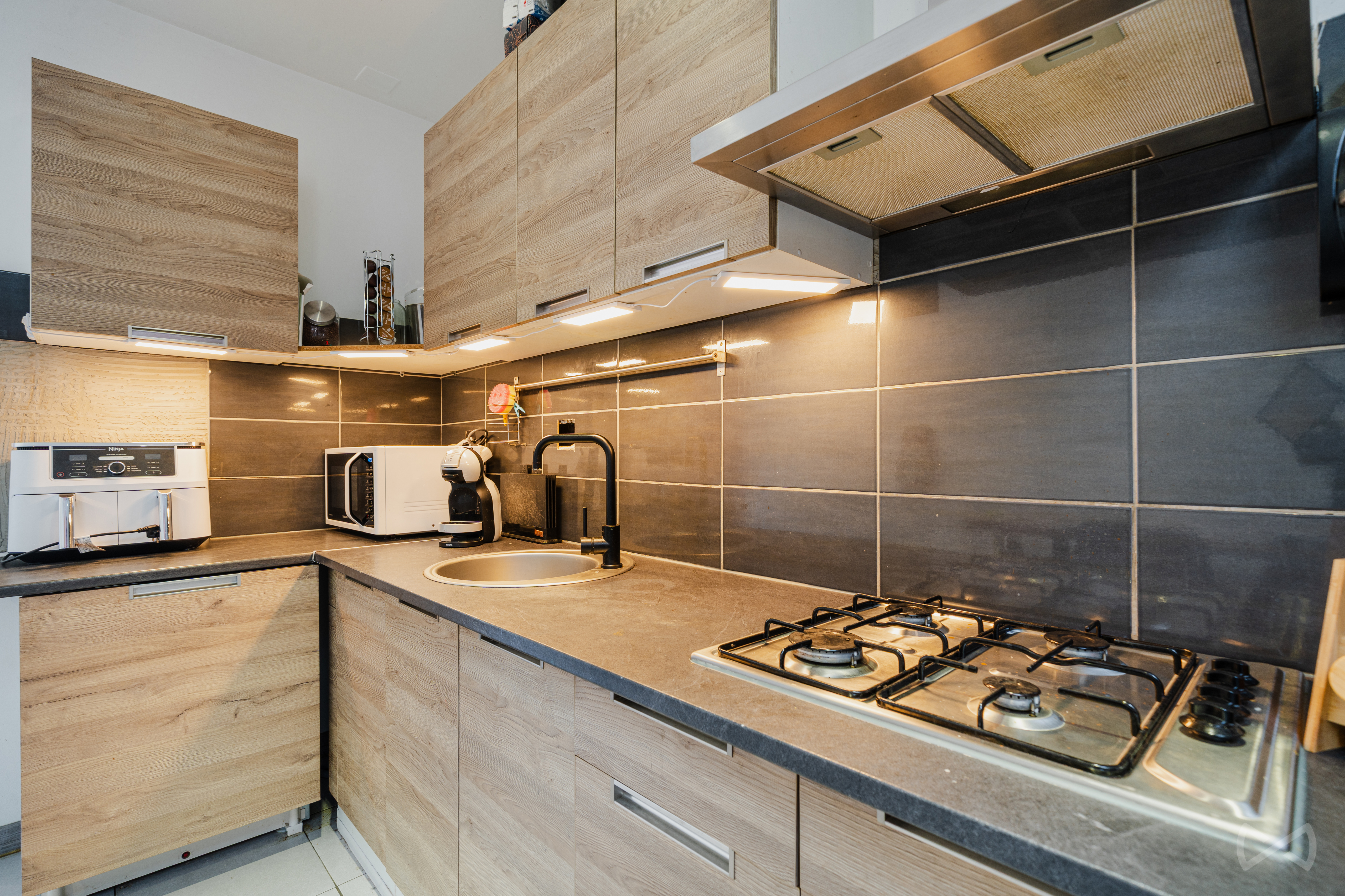Photo 2 sur 4 pour Maison de quatre chambres à Kain