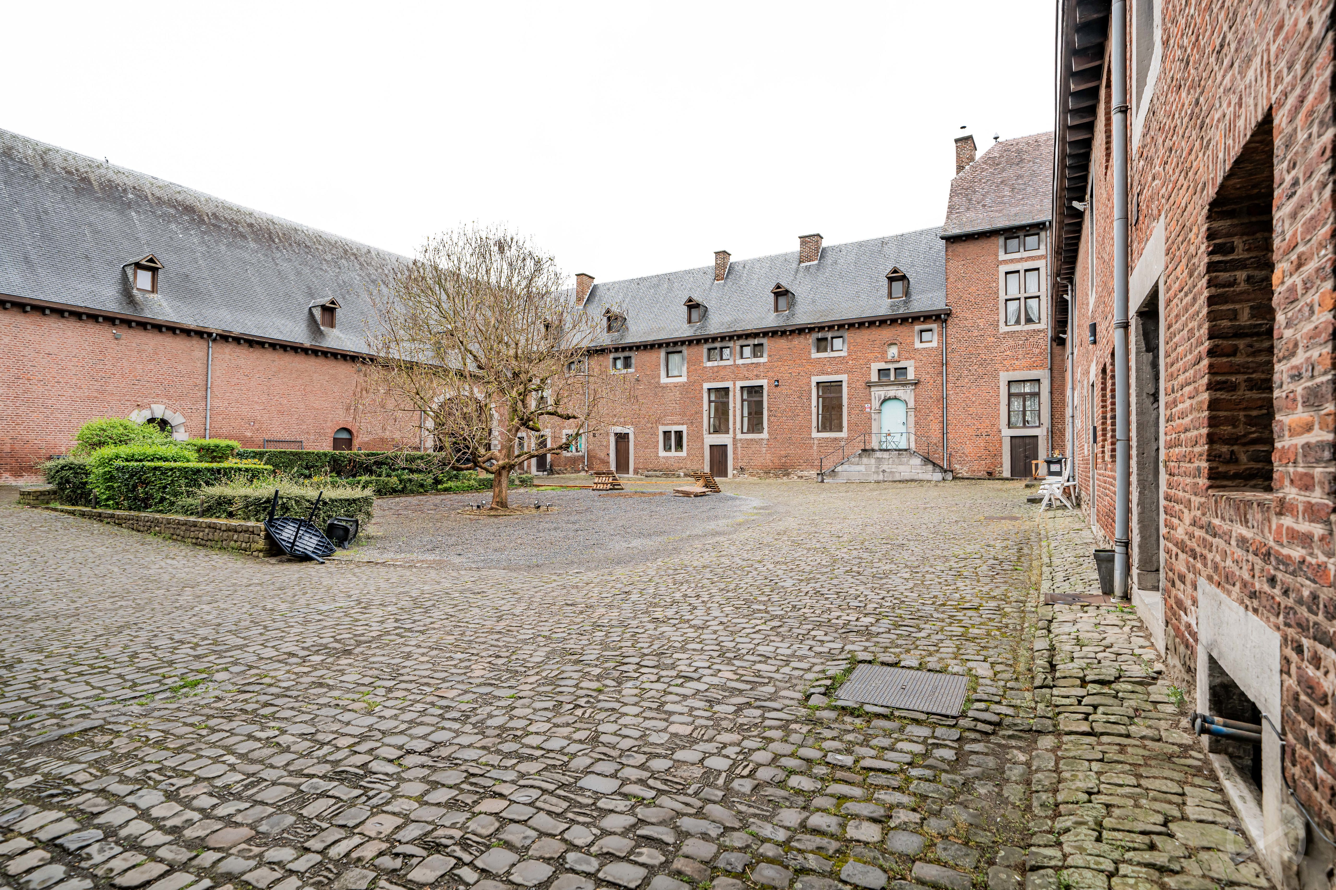 Photo 4 sur 4 pour Maison de quatre chambres à Alleur