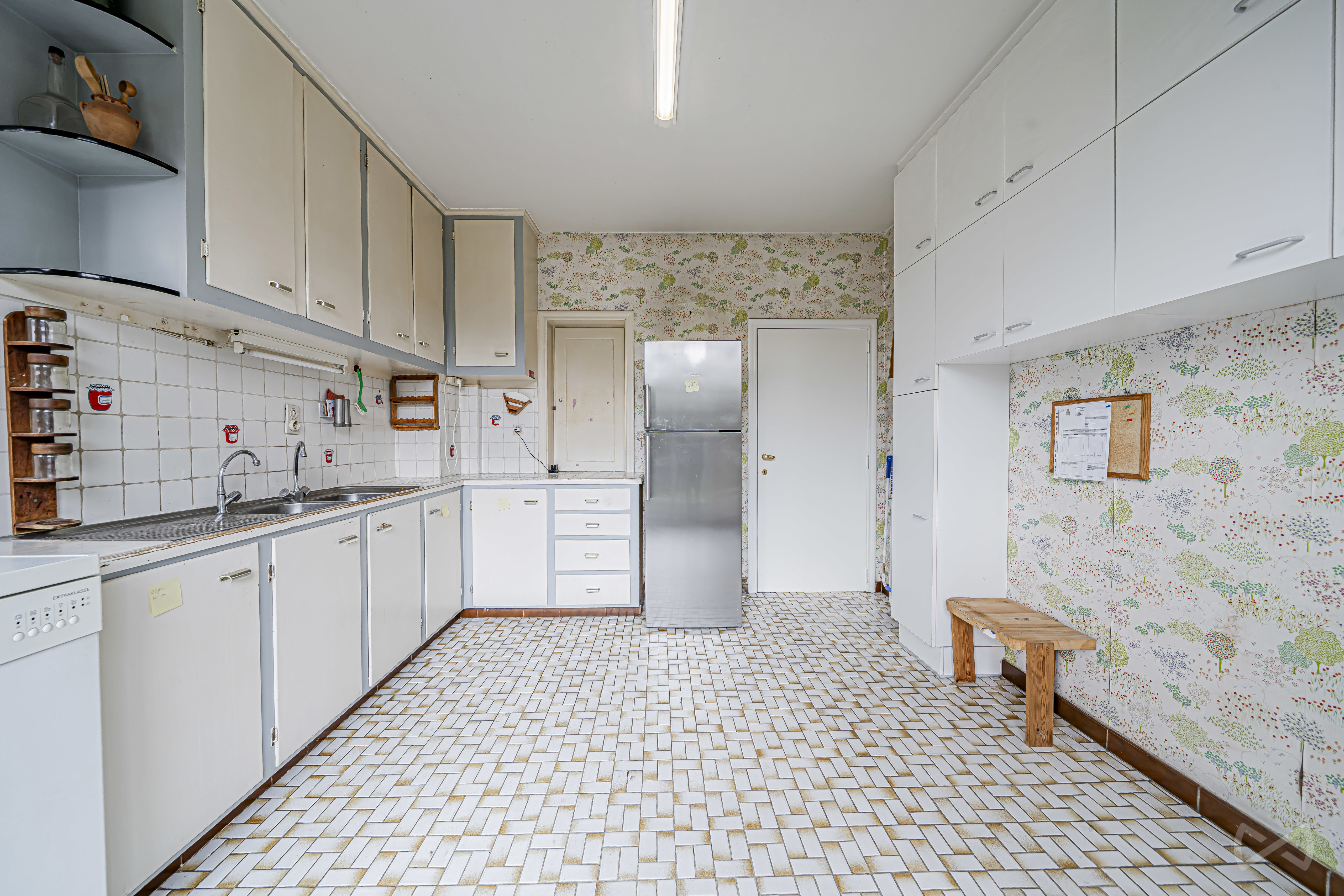 Picture 2 of 4 for House with four bedrooms in Mont-sur-marchienne