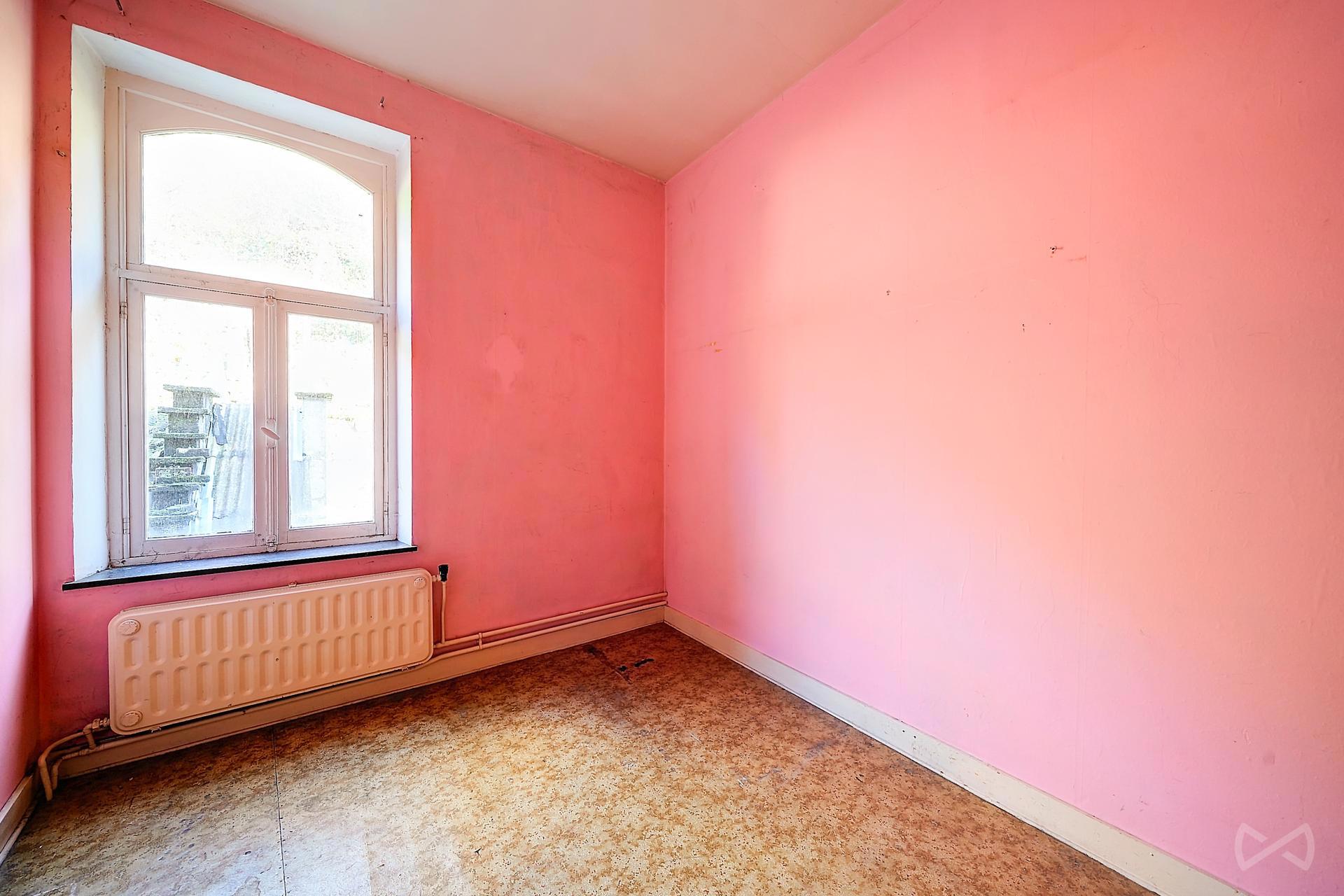 Picture 2 of 4 for House with three bedrooms in Dinant