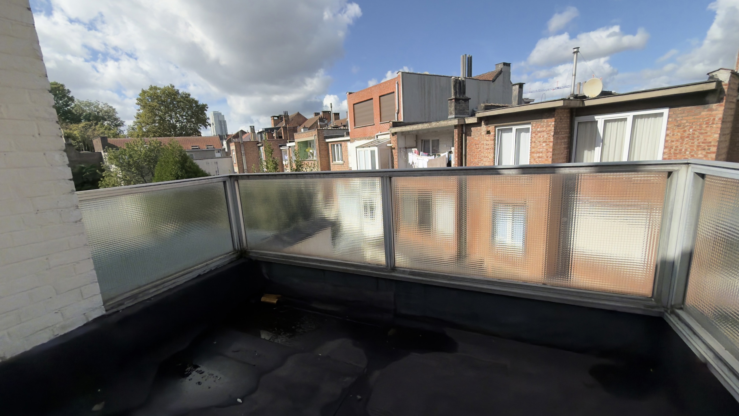 Picture 4 of 4 for Apartment block with five bedrooms in Schaerbeek