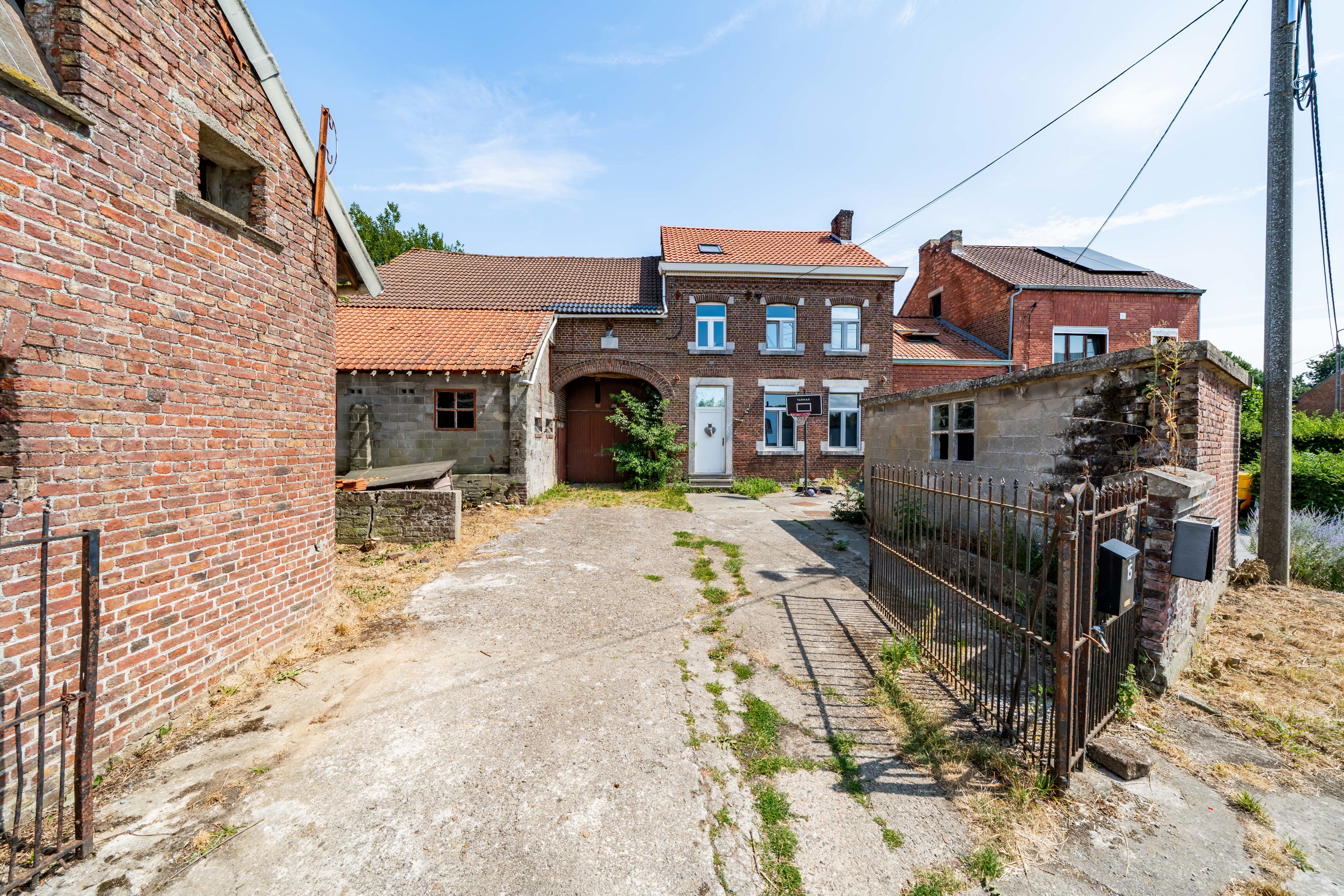 Foto 4 van 4 van Huis met drie slaapkamers in Cras-avernas