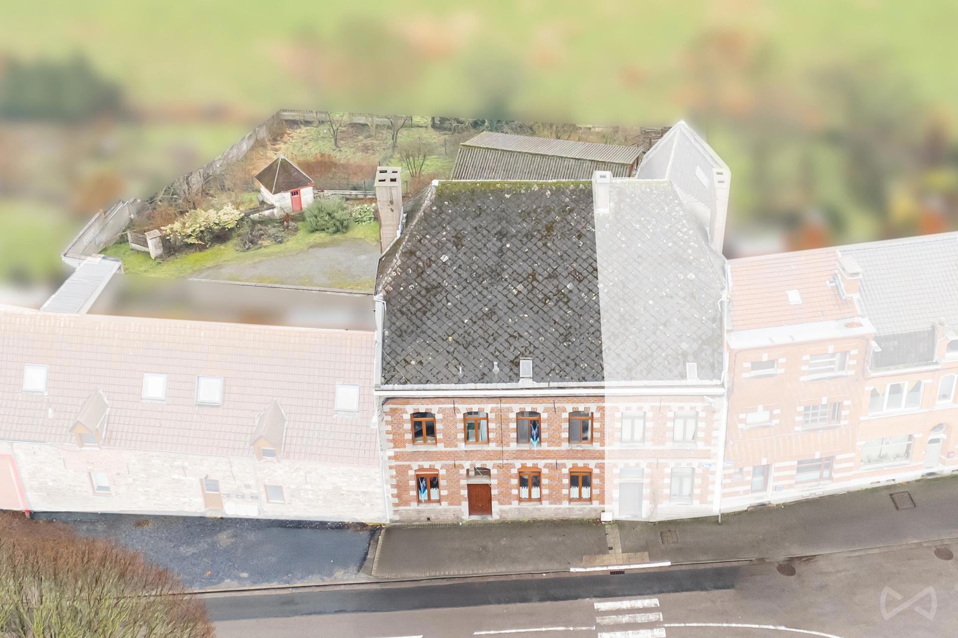 Photo 2 sur 4 pour Maison de cinq chambres à Battignies (Binche)