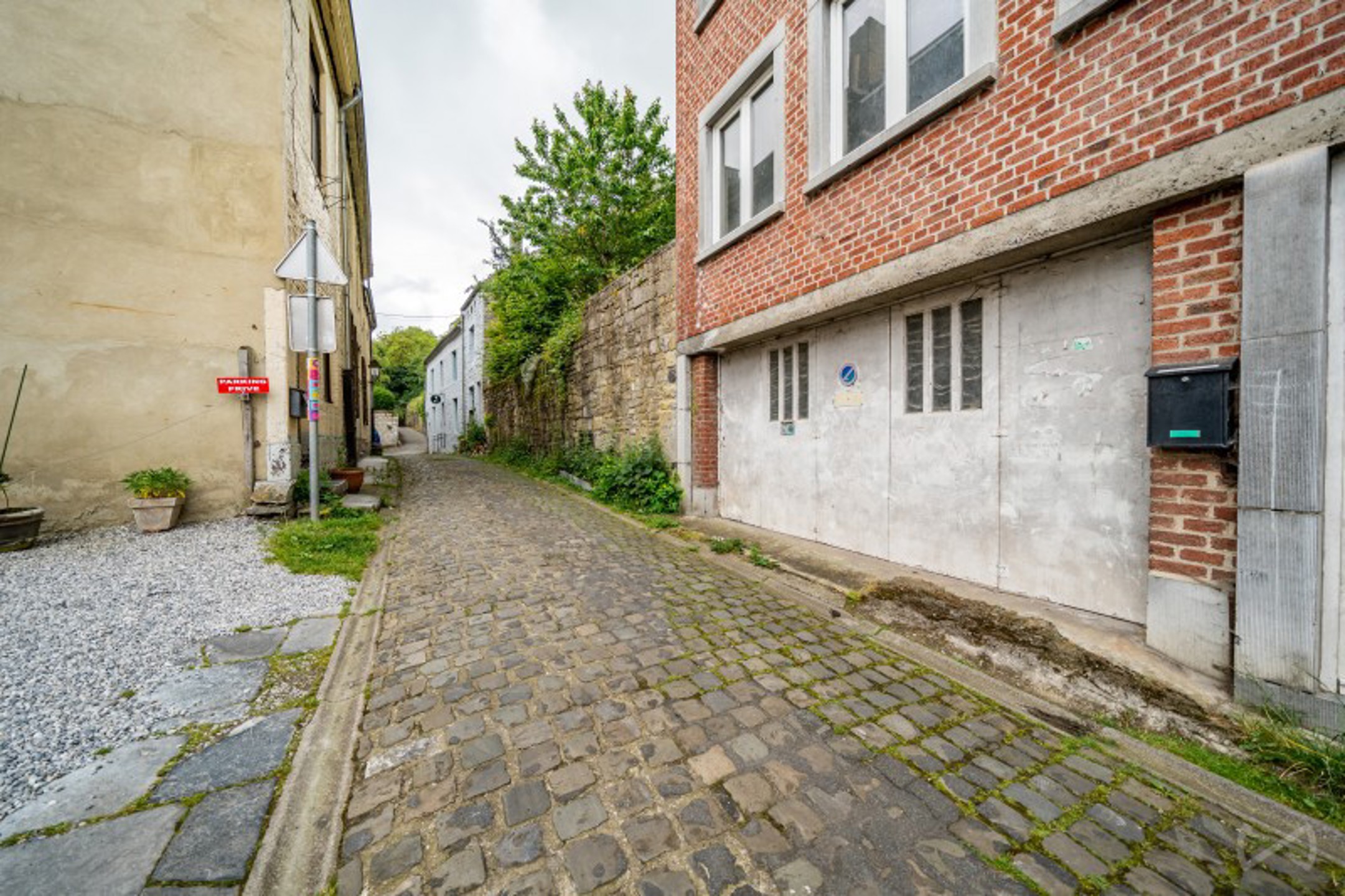 Photo 1 sur 4 pour Maison de deux chambres à Dinant