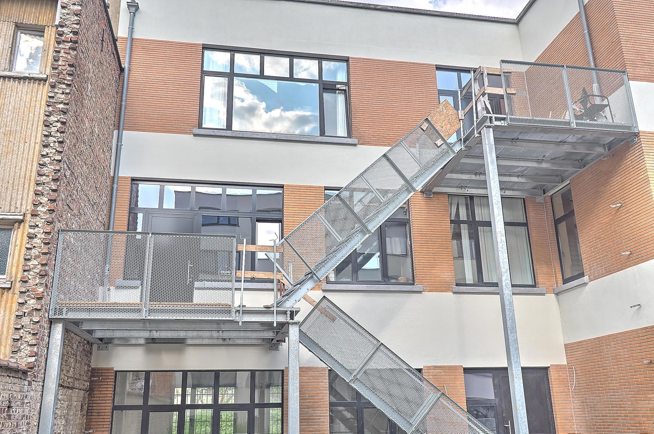Picture 2 of 3 for Offices in Ixelles