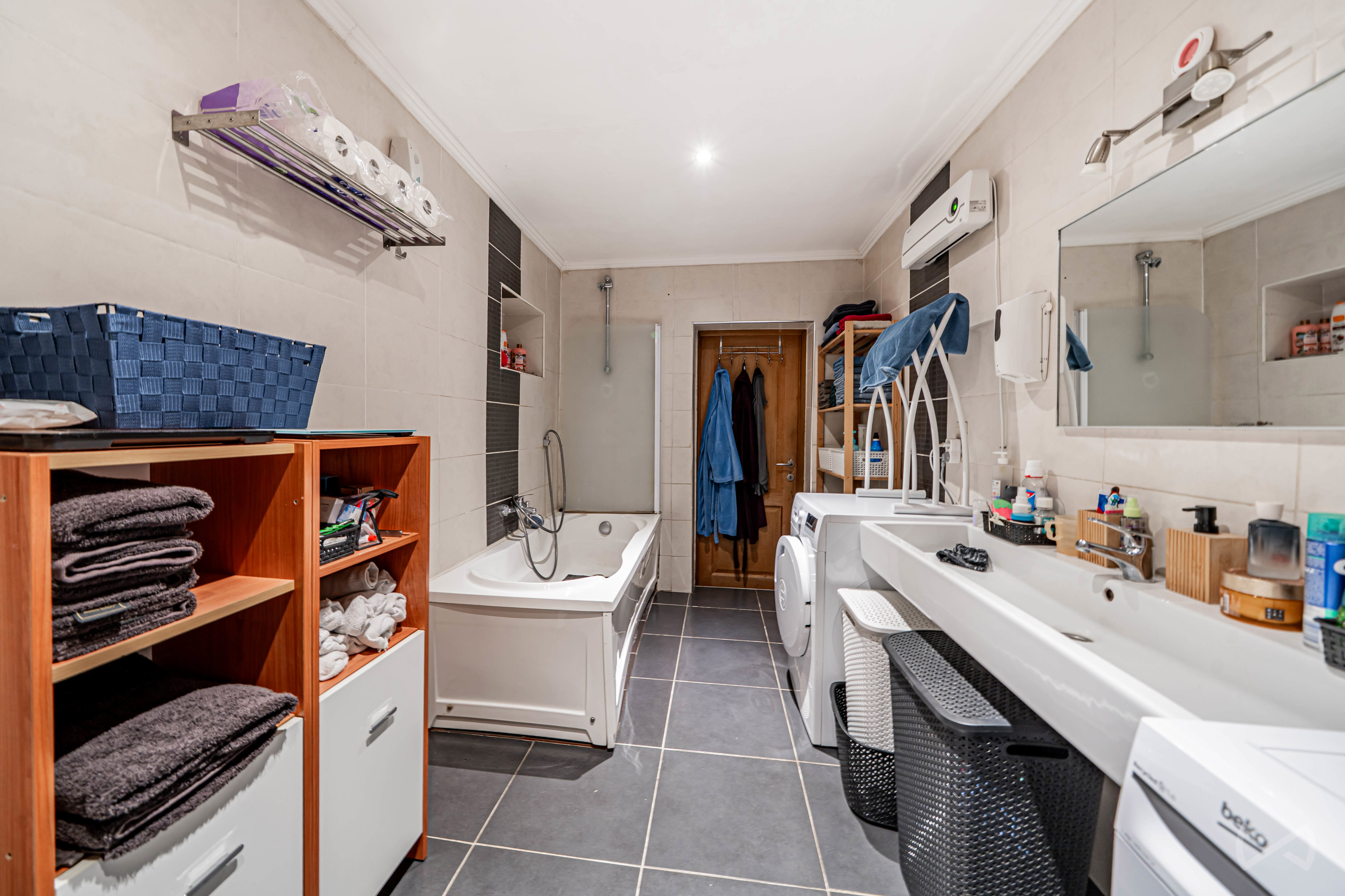 Picture 3 of 4 for Flat with one bedroom in Manage