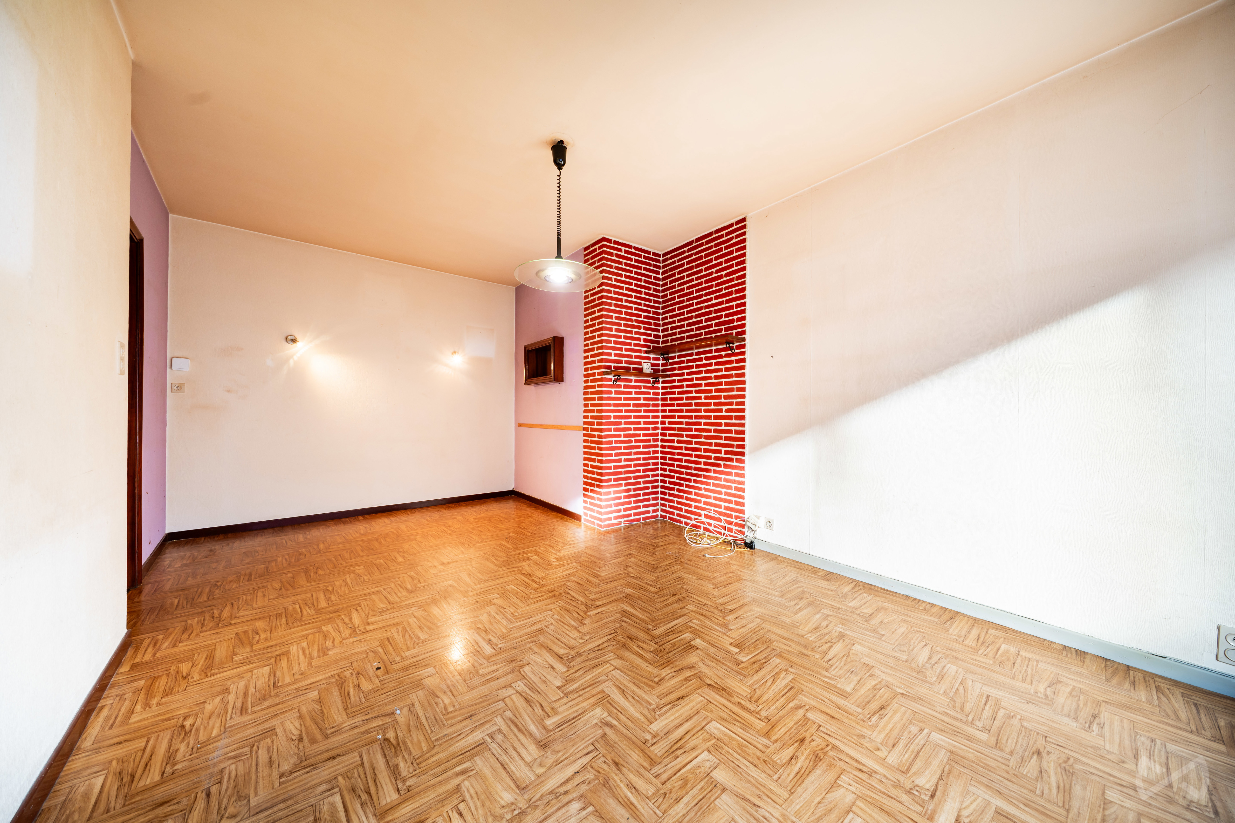 Photo 3 sur 3 pour Bel-étage d'une chambre à Saint-nicolas