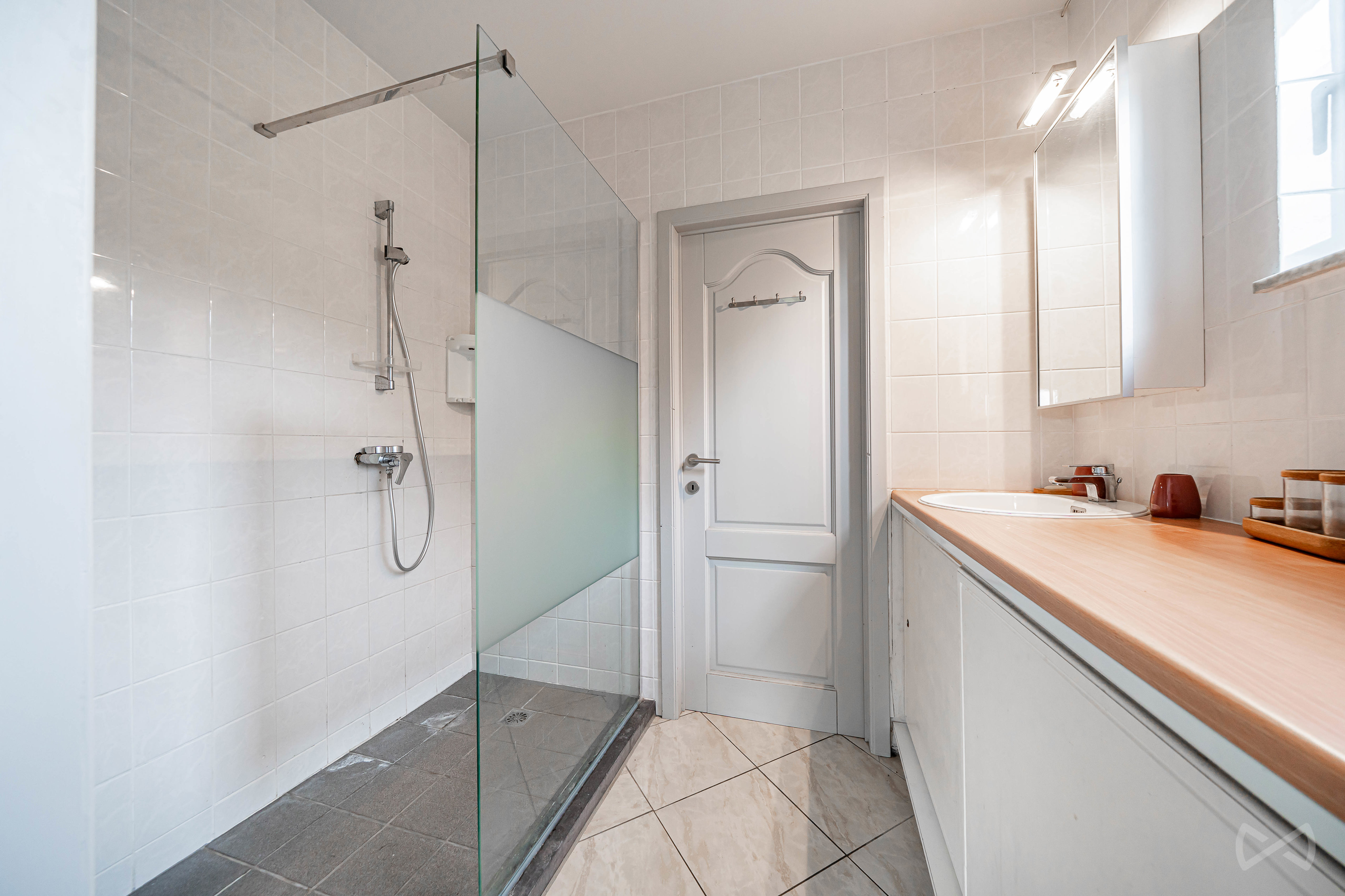 Foto 4 van 4 van Villa met vijf slaapkamers in Neufvilles