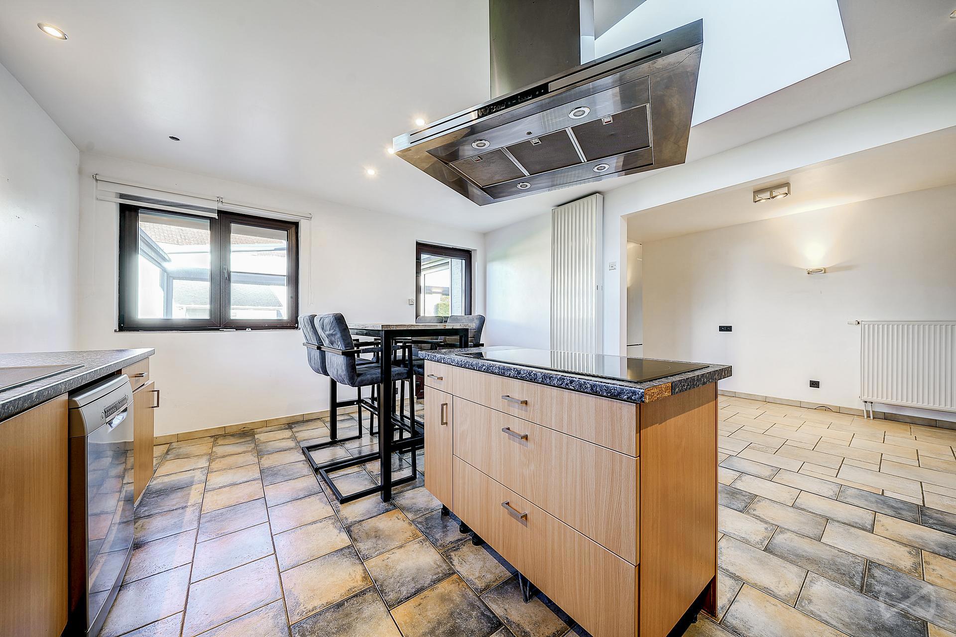 Picture 3 of 4 for House with four bedrooms in Beaufays