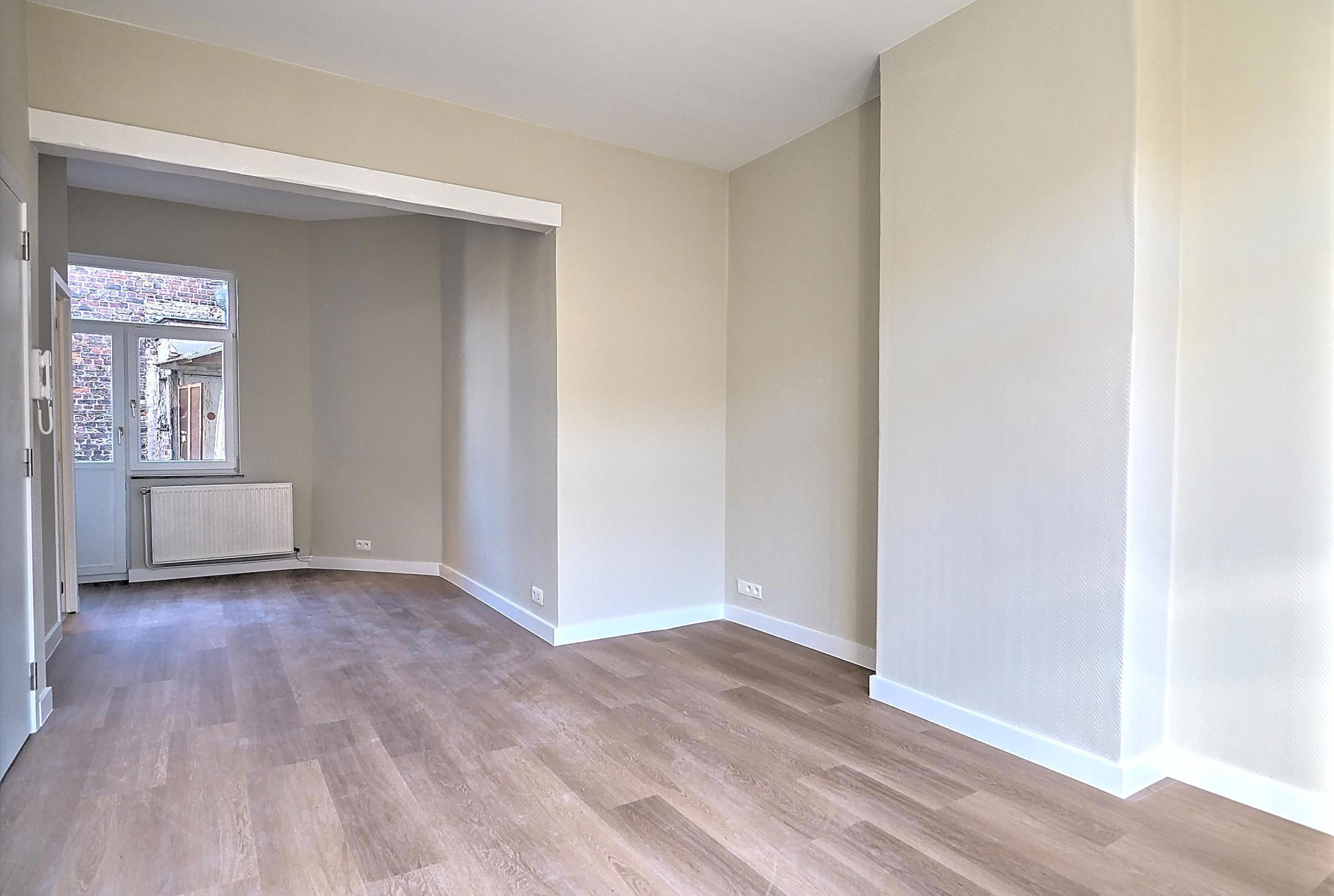 Picture 2 of 4 for House in Schaerbeek
