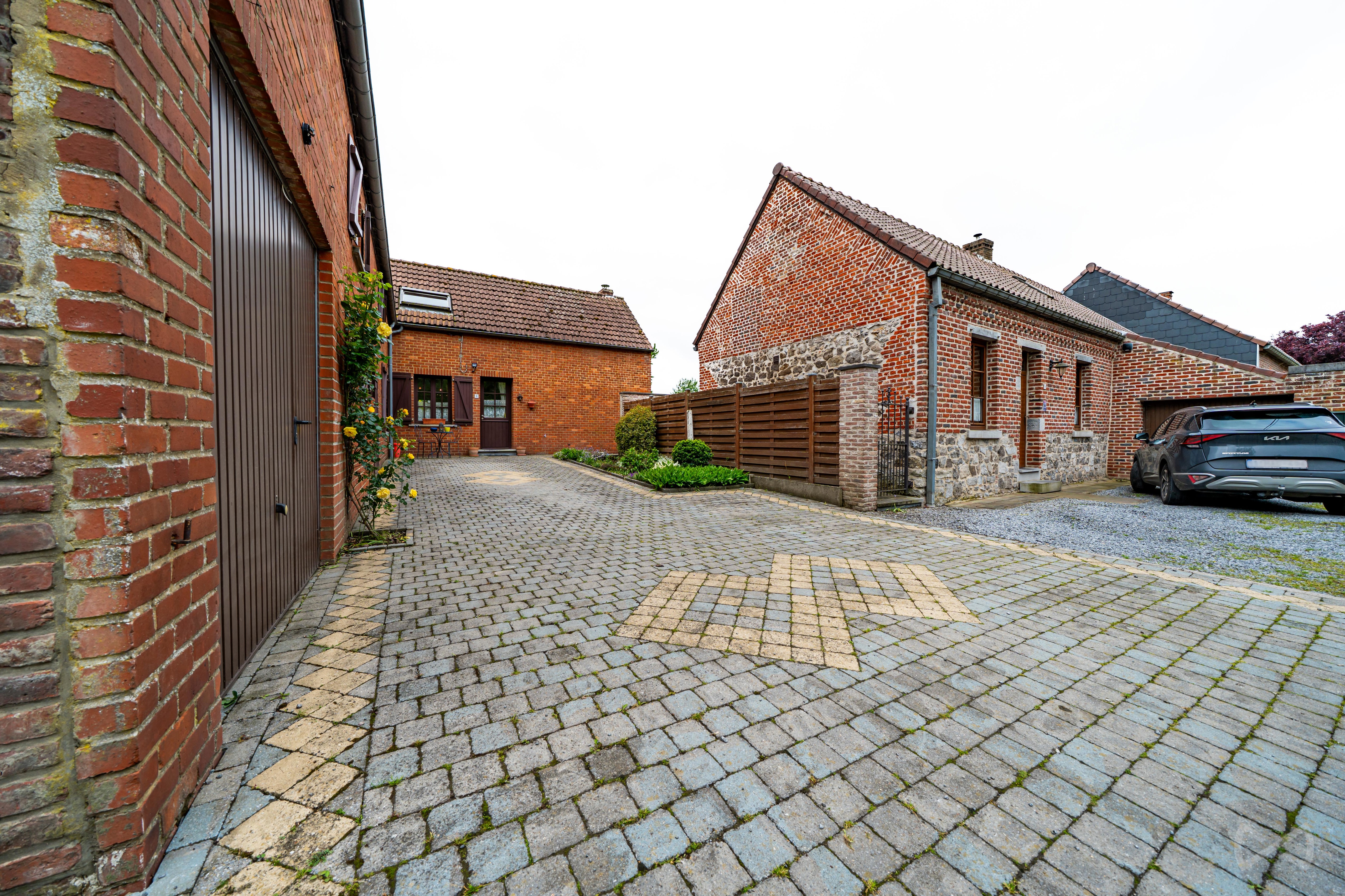 Photo 4 sur 4 pour Maison de cinq chambres à Montignies-lez-Lens