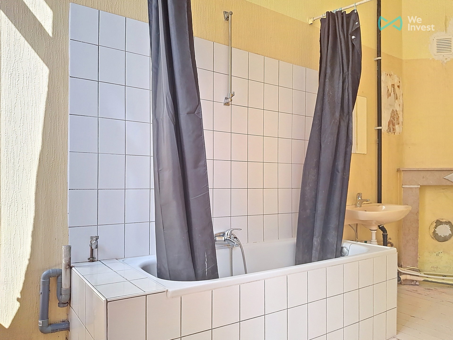 Foto 3 van 4 van Appartement met één slaapkamer in Schaarbeek