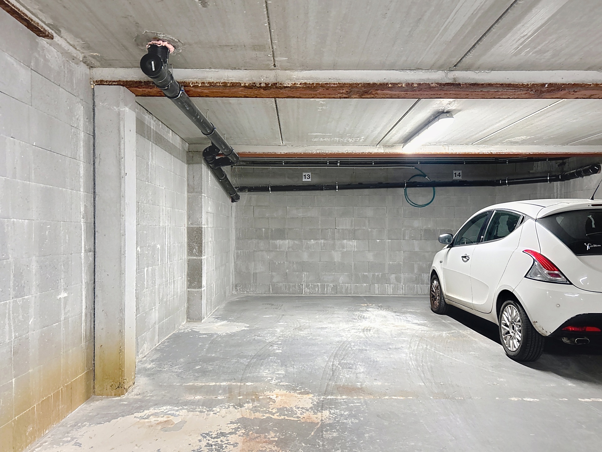 Photo 1 sur 4 pour Parking intérieur à Etterbeek