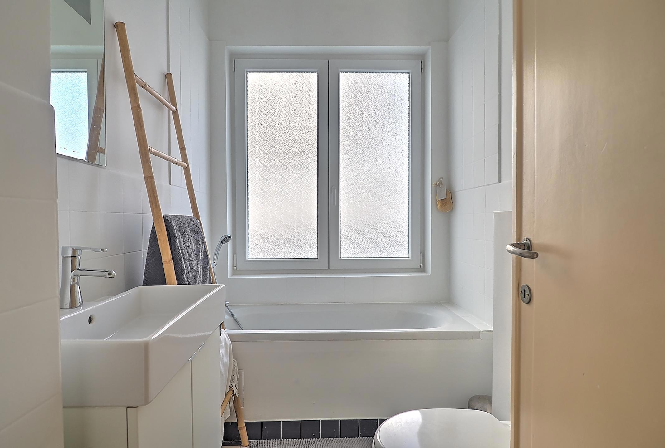 Picture 1 of 4 for Flat with two bedrooms in Ixelles