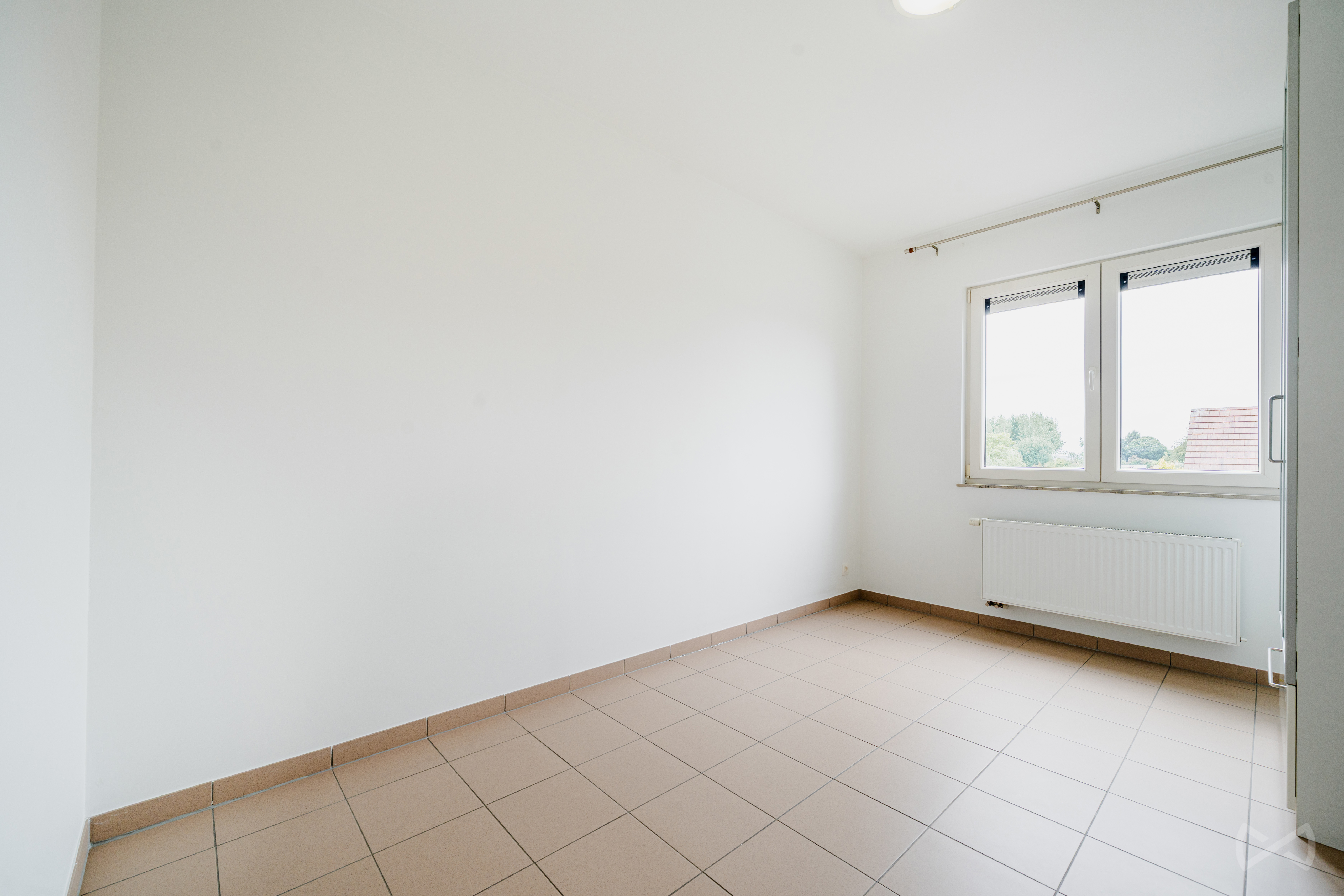 Picture 2 of 4 for Flat with two bedrooms in Ath