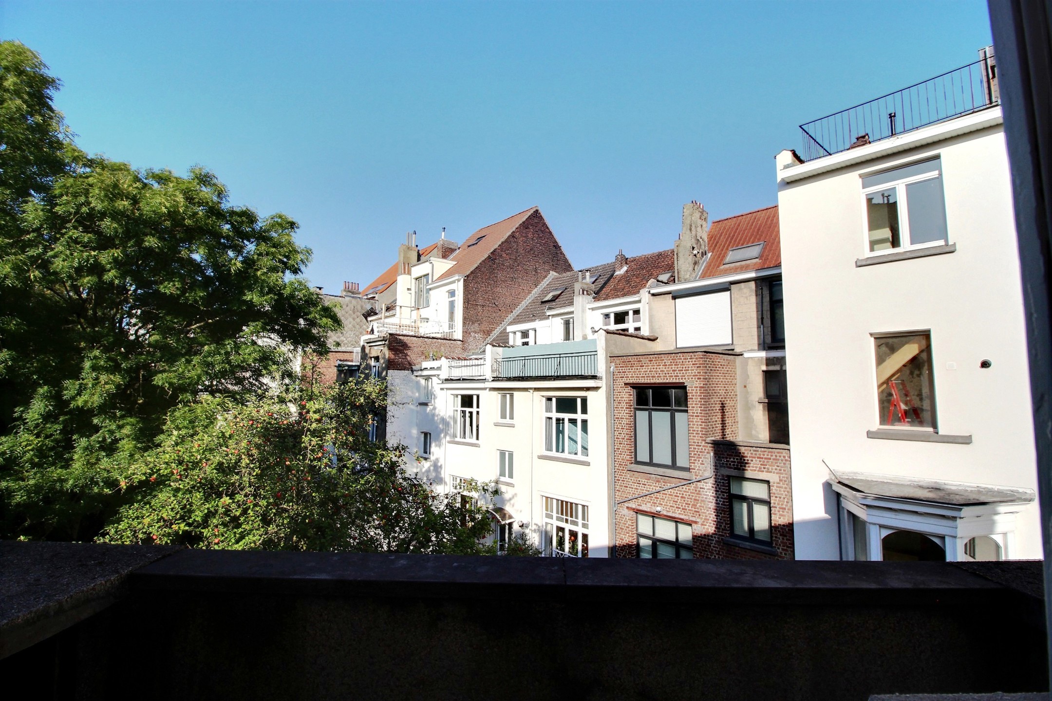 Picture 2 of 3 for Flat with two bedrooms in Uccle