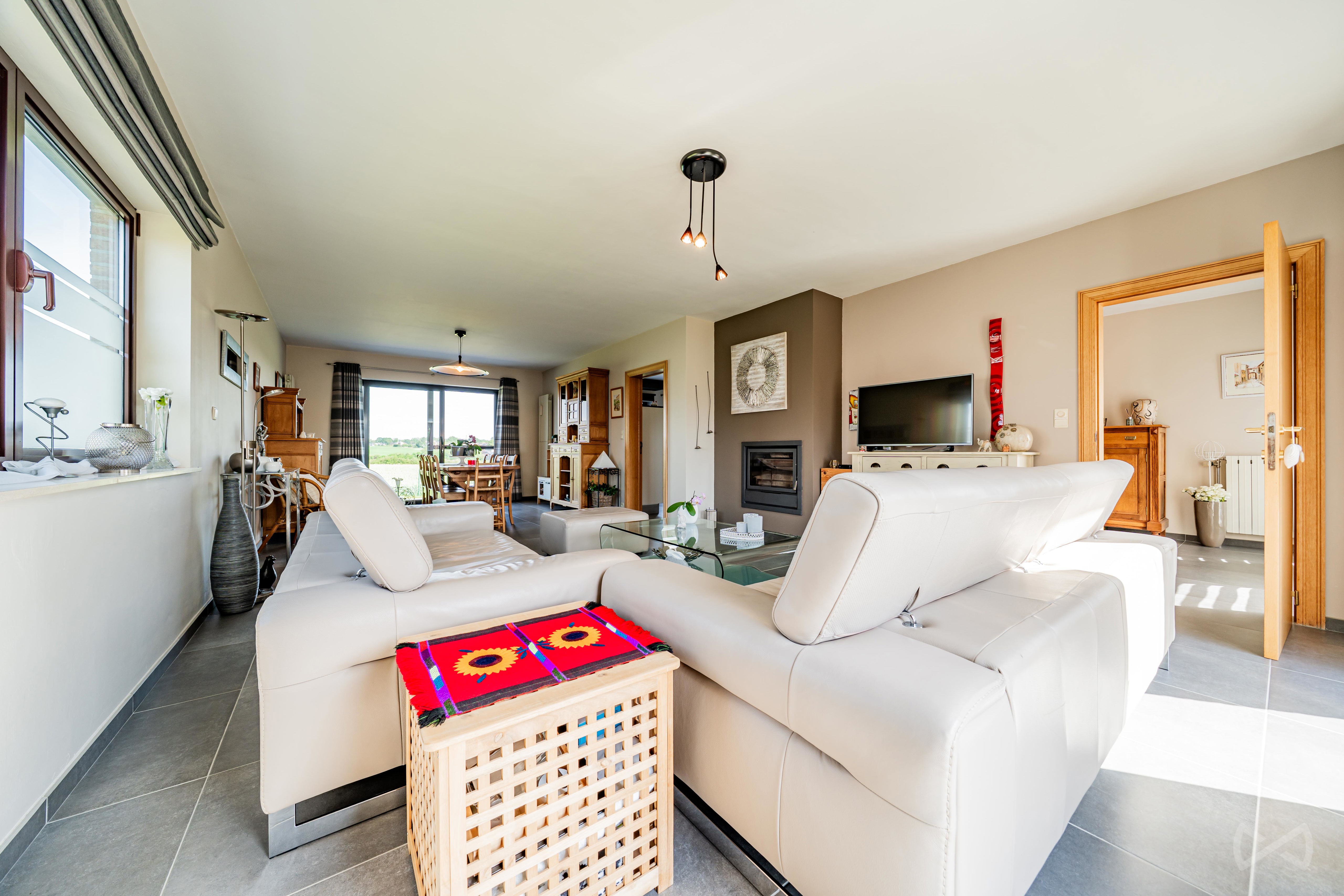 Picture 2 of 4 for Villa with four bedrooms in Tarcienne