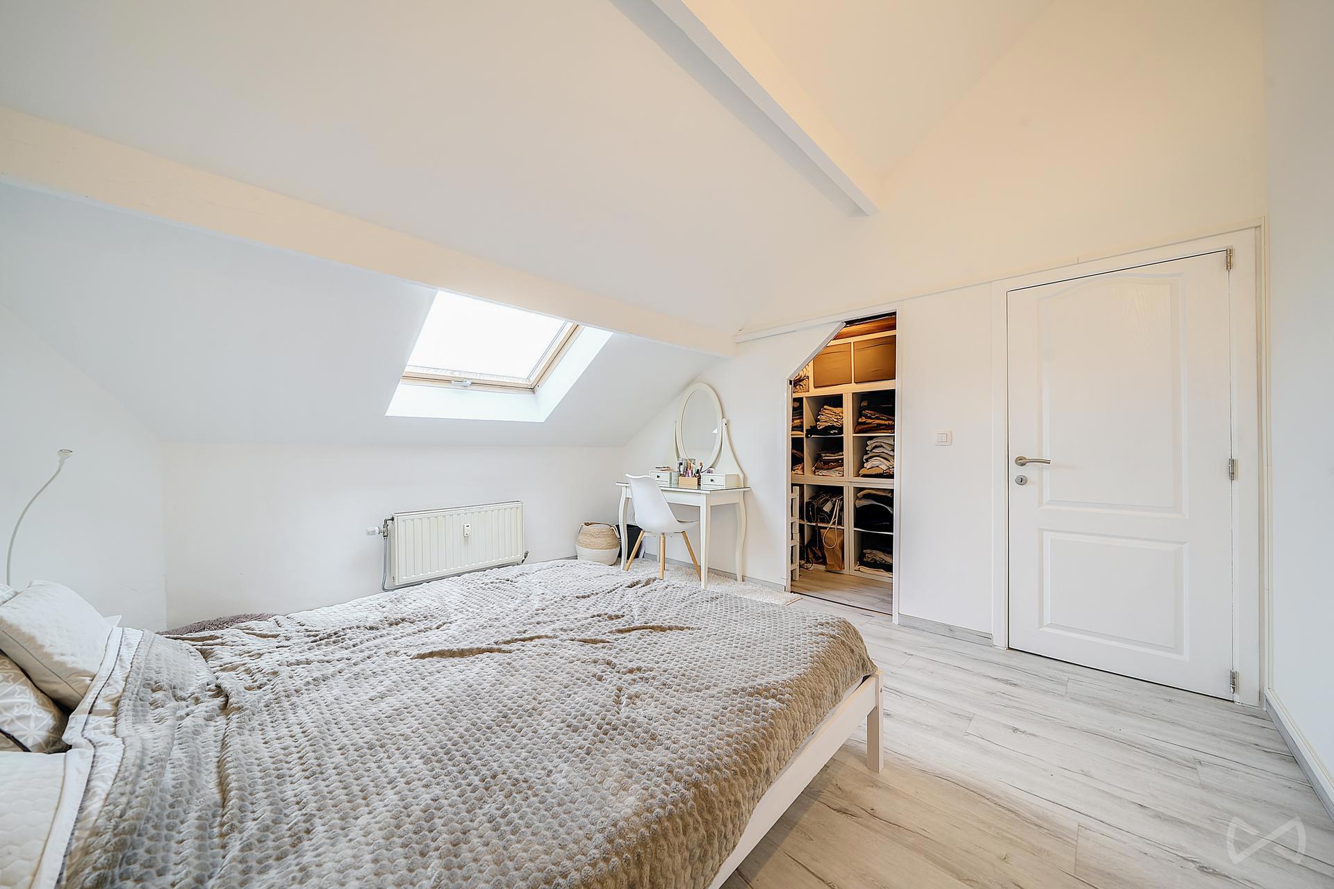 Photo 1 sur 4 pour Immeuble mixte de deux chambres à Hannut