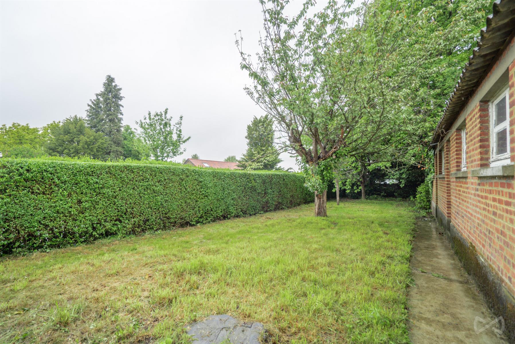 Picture 3 of 4 for House with four bedrooms in Couillet
