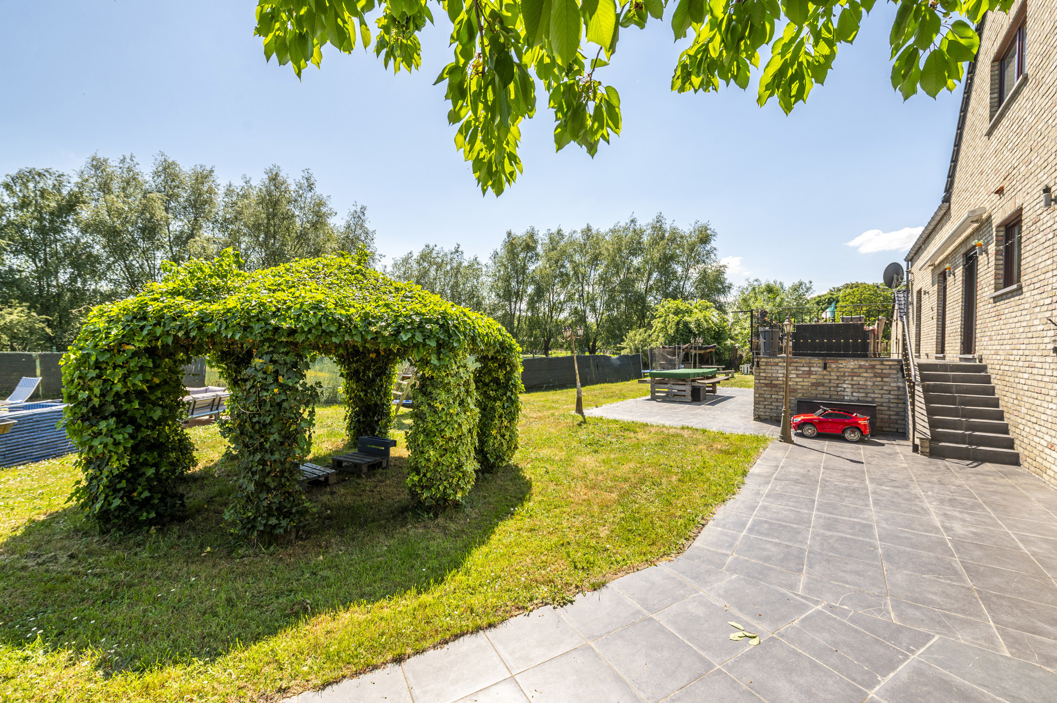 Picture 1 of 4 for Villa with four bedrooms in Tubize