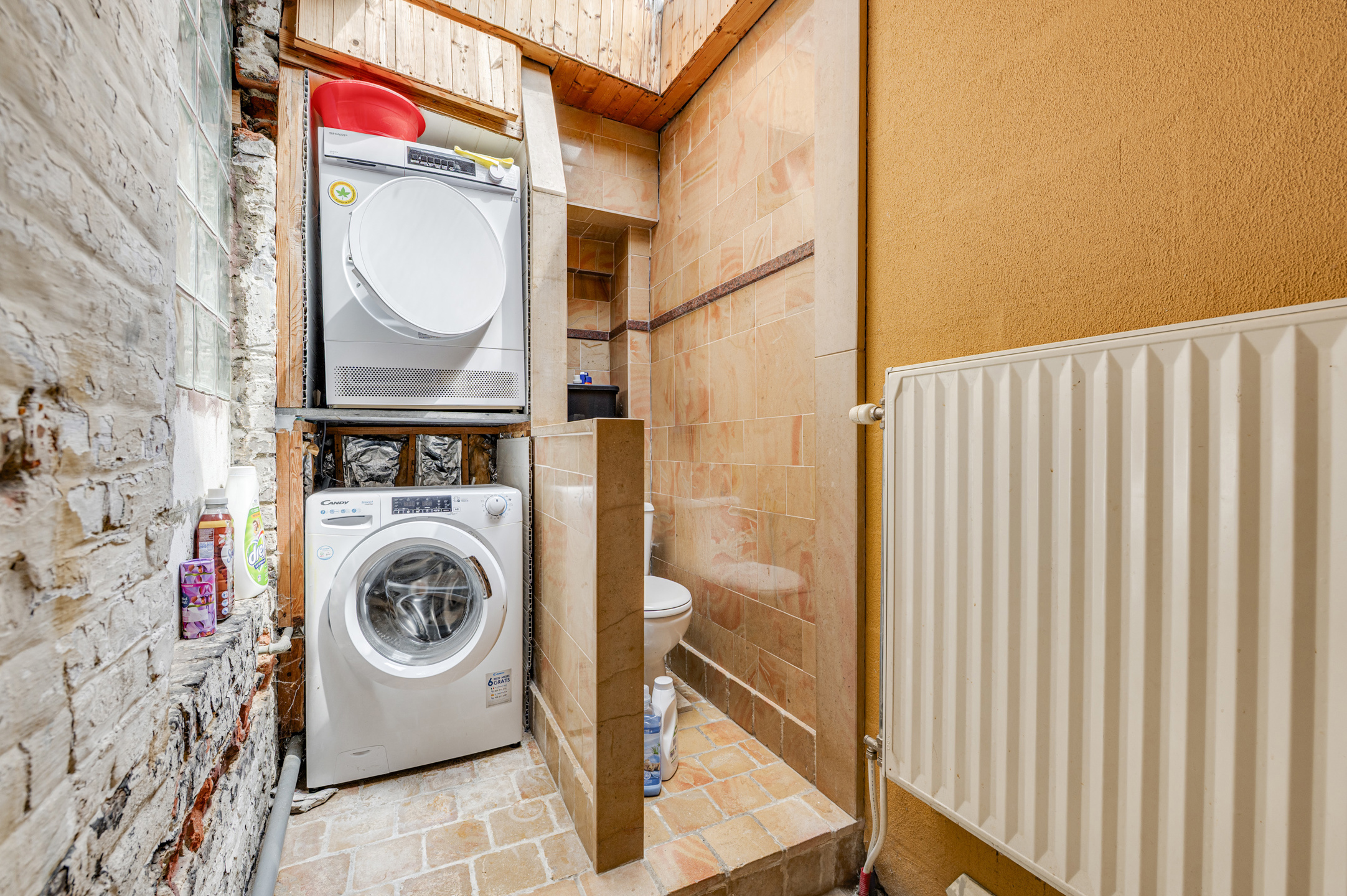 Photo 2 sur 4 pour Maison de quatre chambres à Enghien