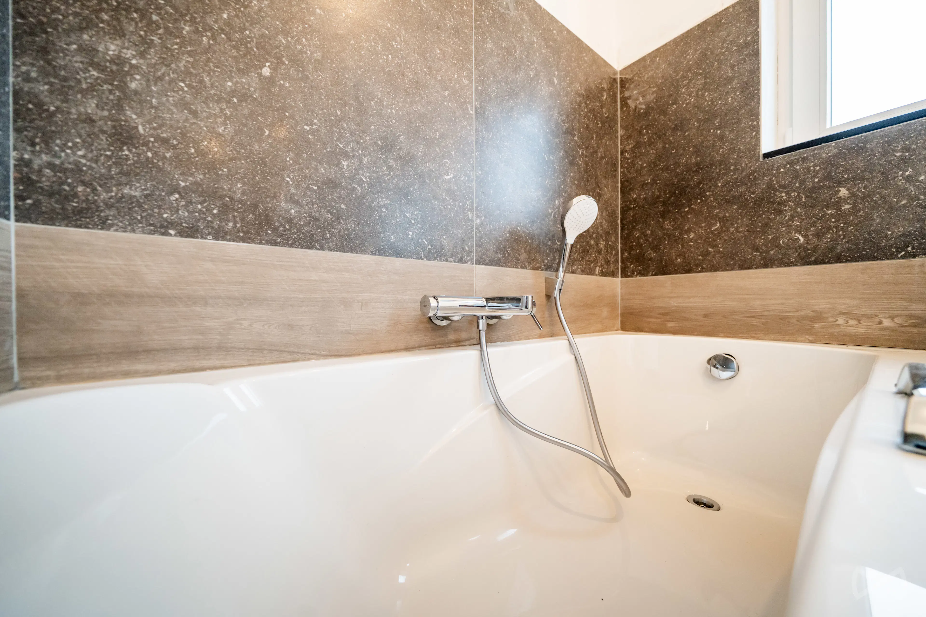 Picture 2 of 4 for Flat with three bedrooms in Orp-jauche