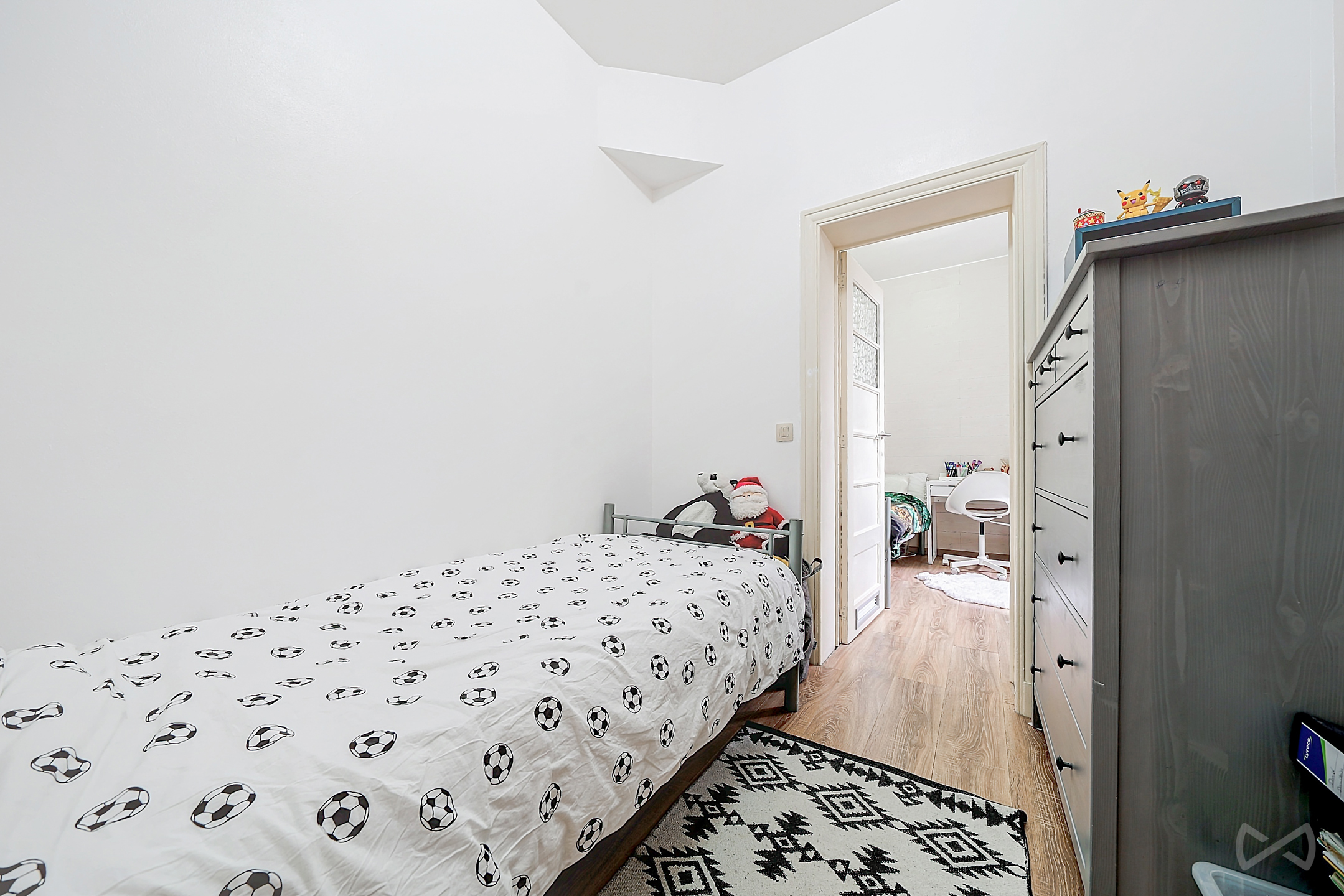 Foto 1 van 4 van Gelijkvloerse verdieping met twee slaapkamers in Jette