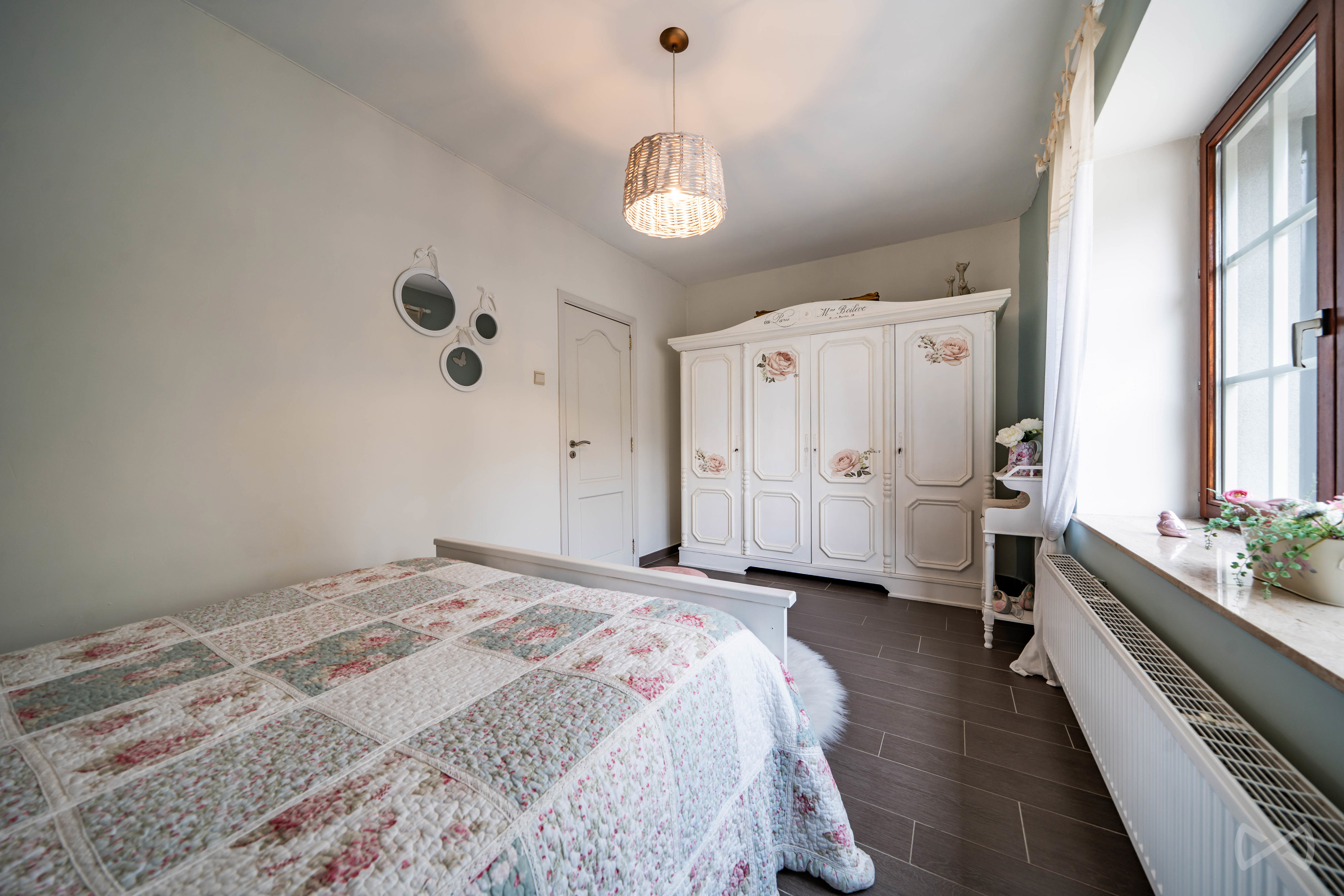 Picture 3 of 4 for Villa with four bedrooms in Marcinelle