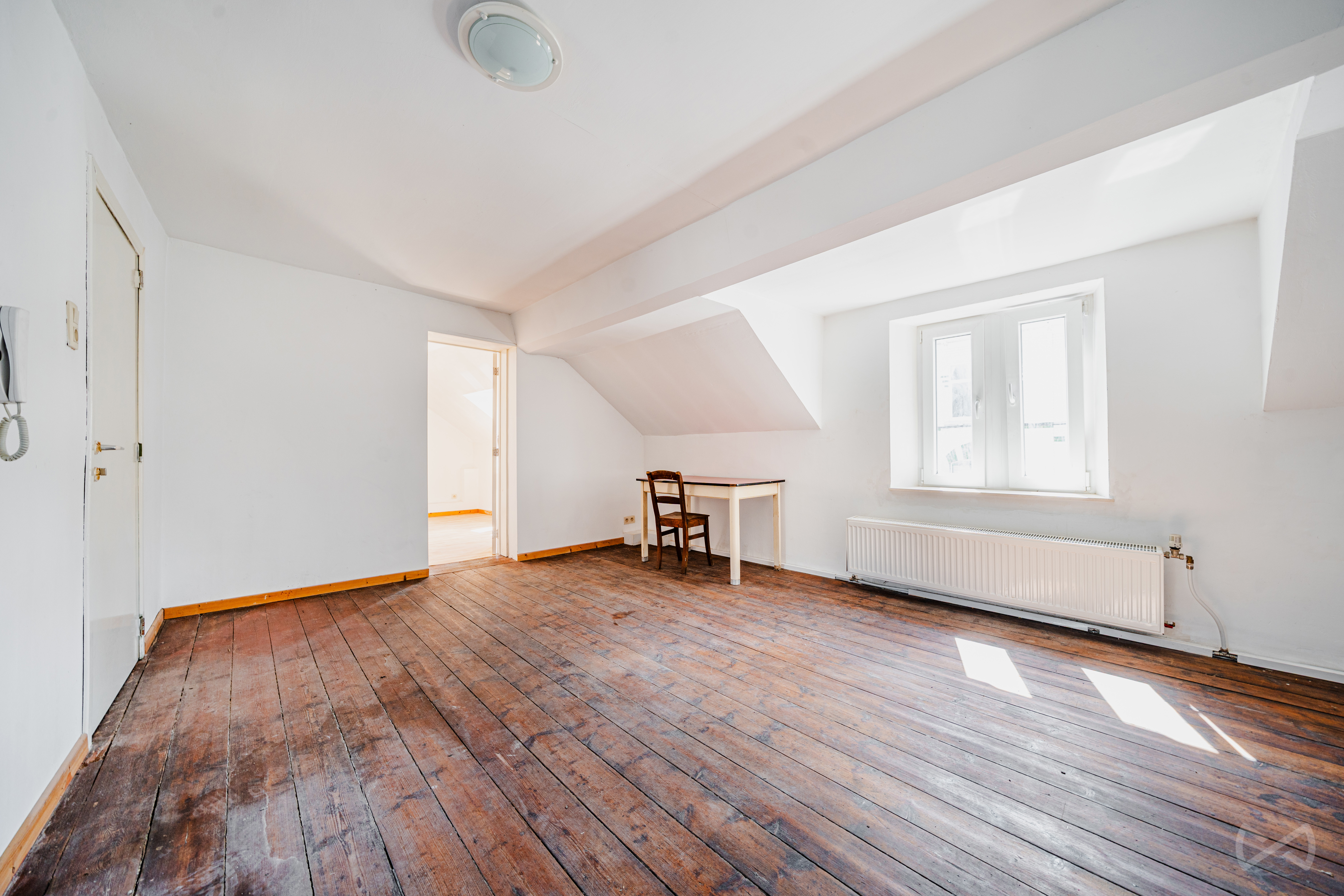 Photo 3 sur 4 pour Immeuble mixte de quatre chambres à Esneux