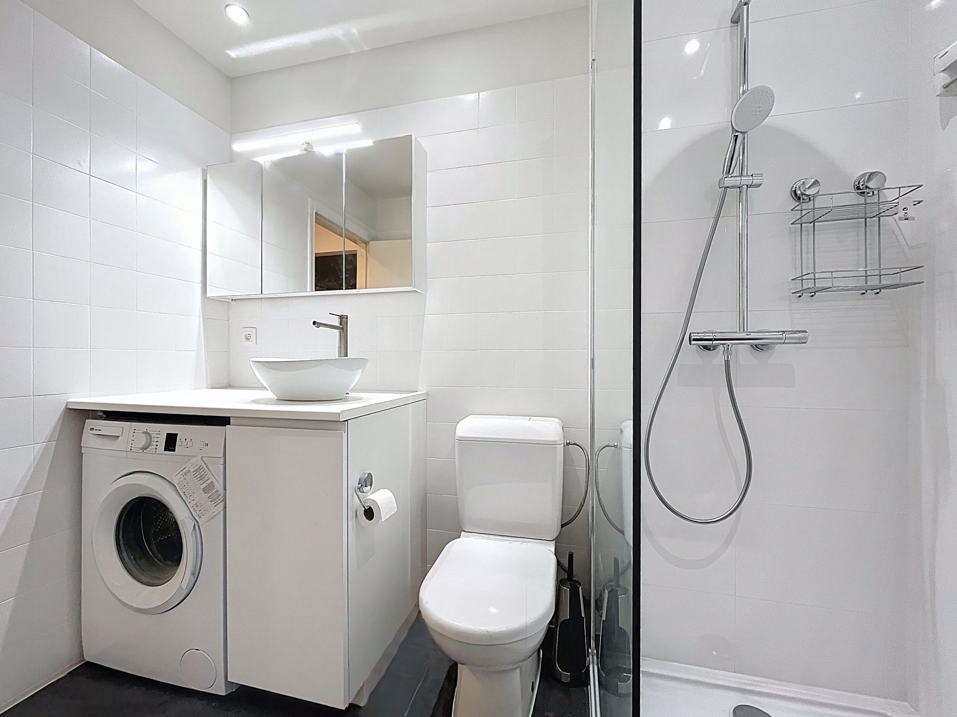 Picture 1 of 4 for Studio in Uccle
