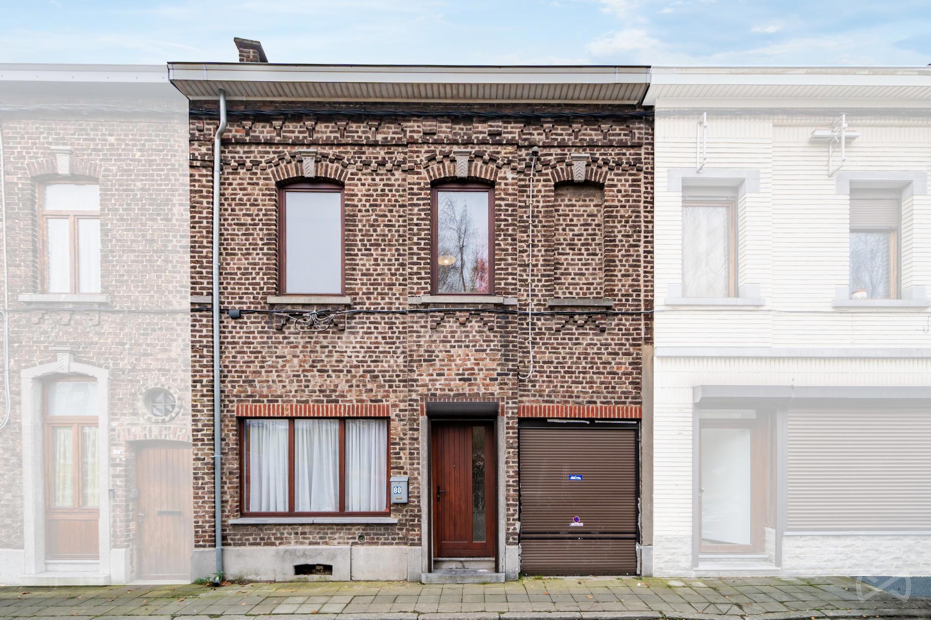Photo 2 sur 3 pour Maison de cinq chambres à Montignies-Sur-Sambre