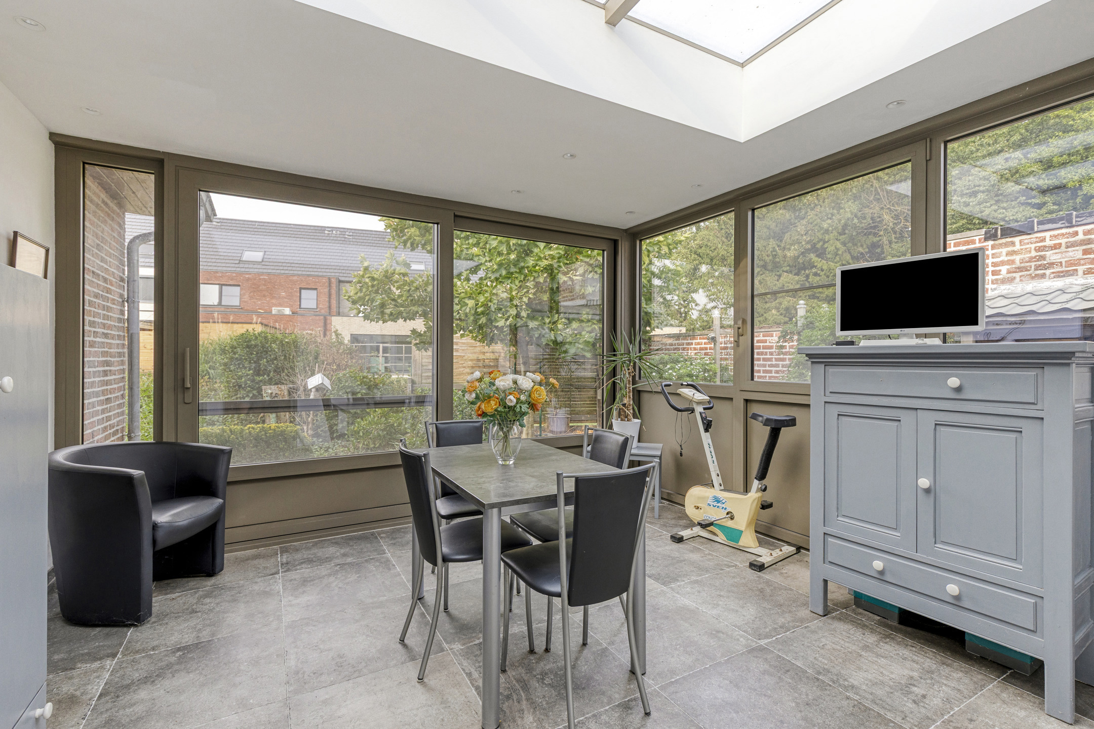 Picture 1 of 4 for Bungalow with four bedrooms in Asse