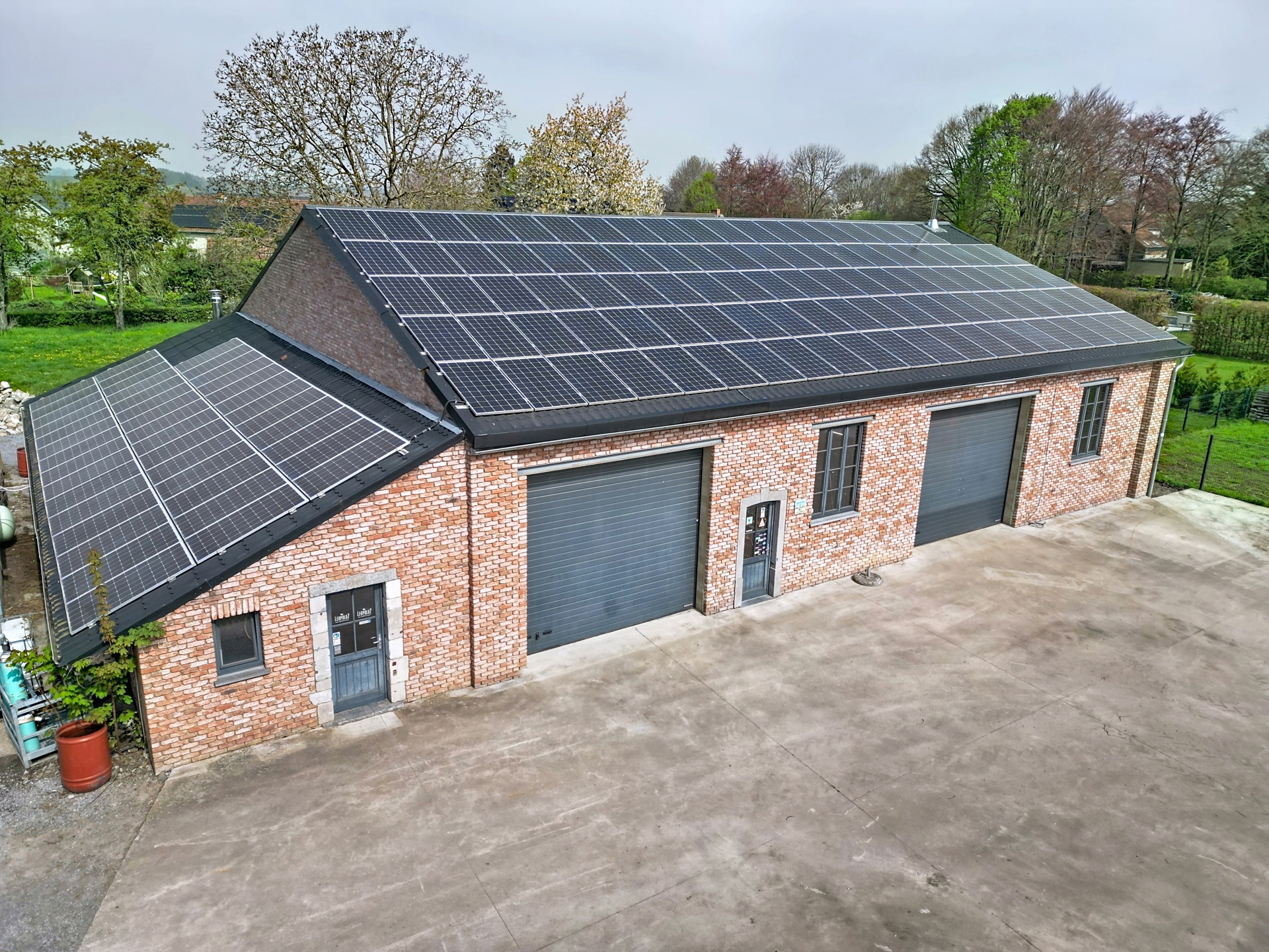 Picture 4 of 4 for Warehouse in Héron