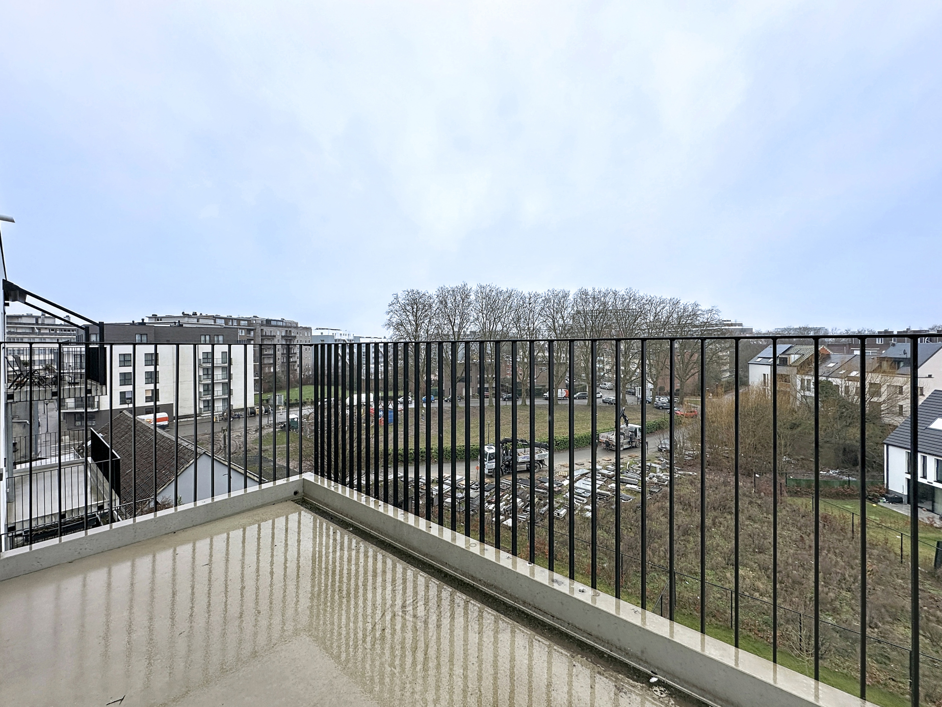 Picture 2 of 4 for Penthouse with three bedrooms in Evere