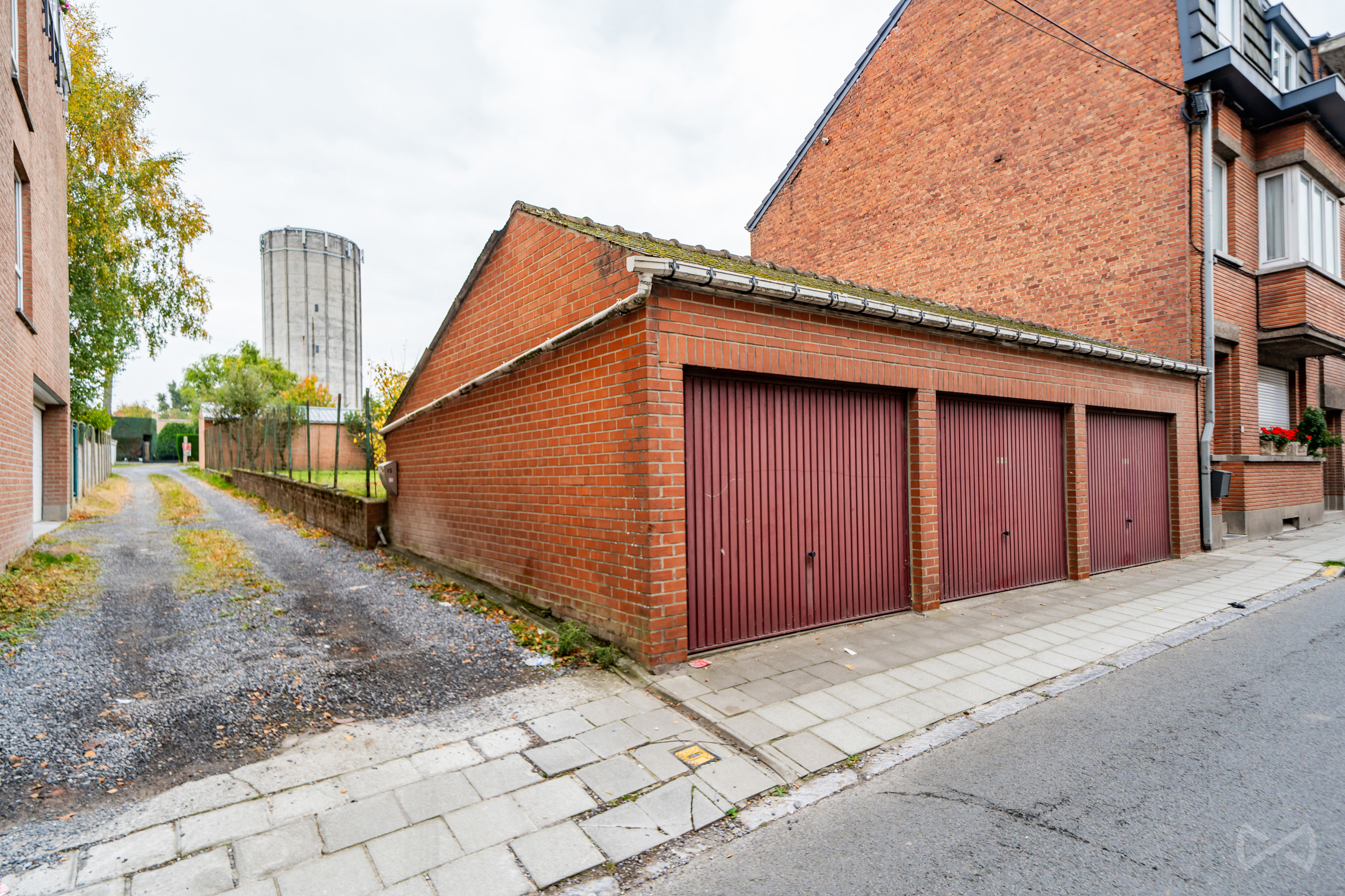 Picture 1 of 4 for Garage in Braine-le-Comte