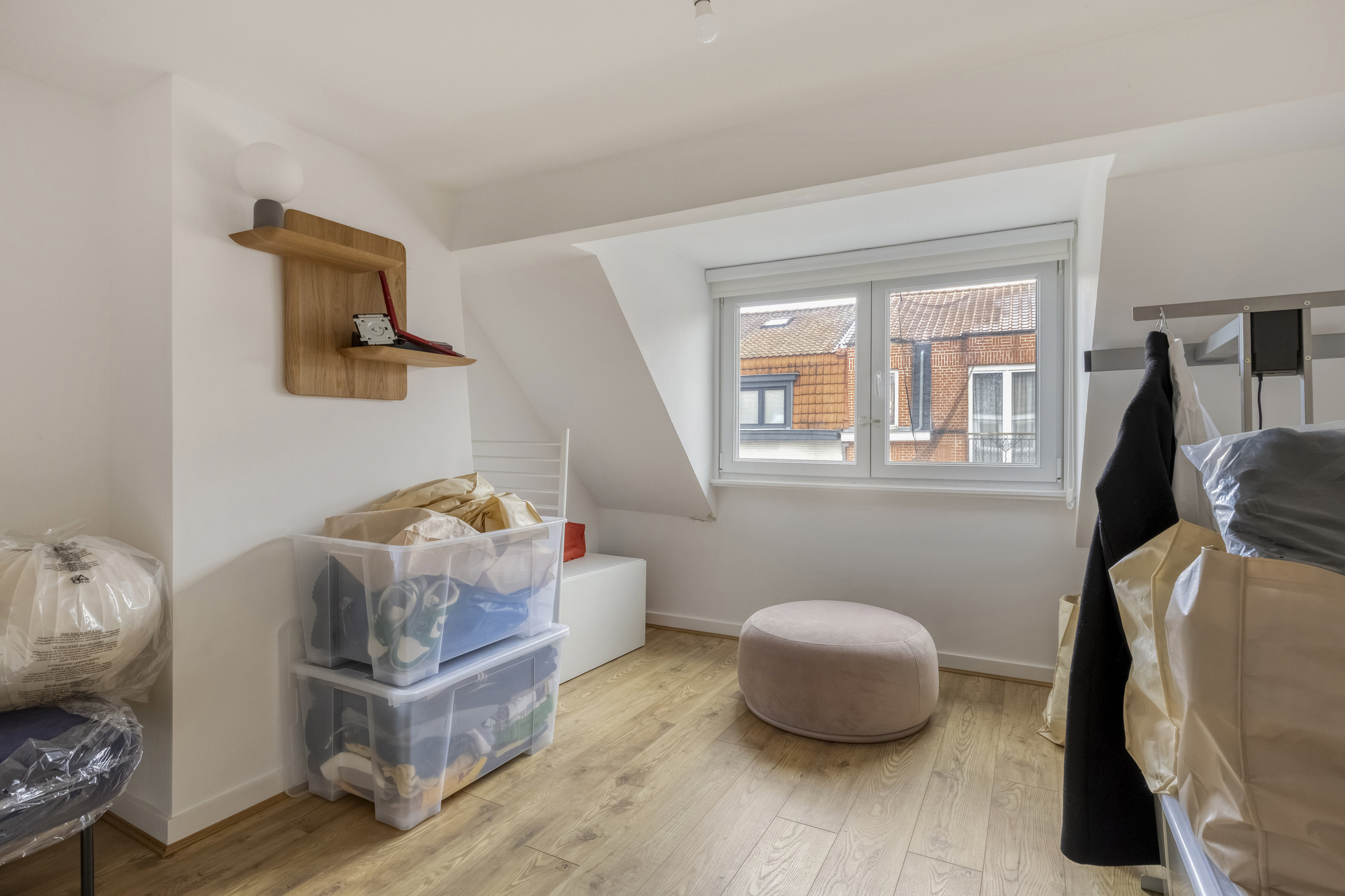Foto 1 van 2 van Triplex met vijf slaapkamers in Drogenbos