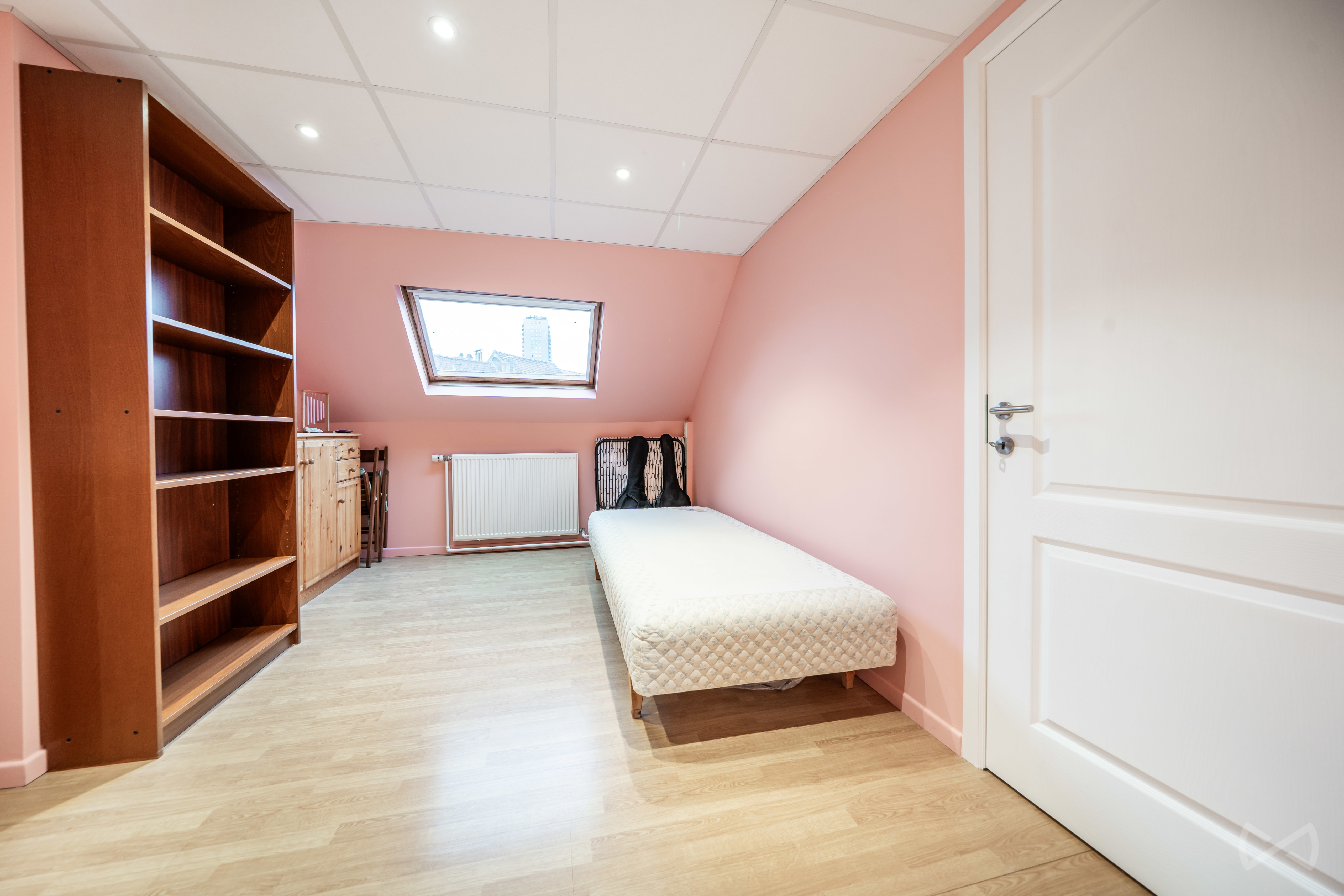 Photo 1 sur 4 pour Maison de quatre chambres à Molenbeek-saint-jean