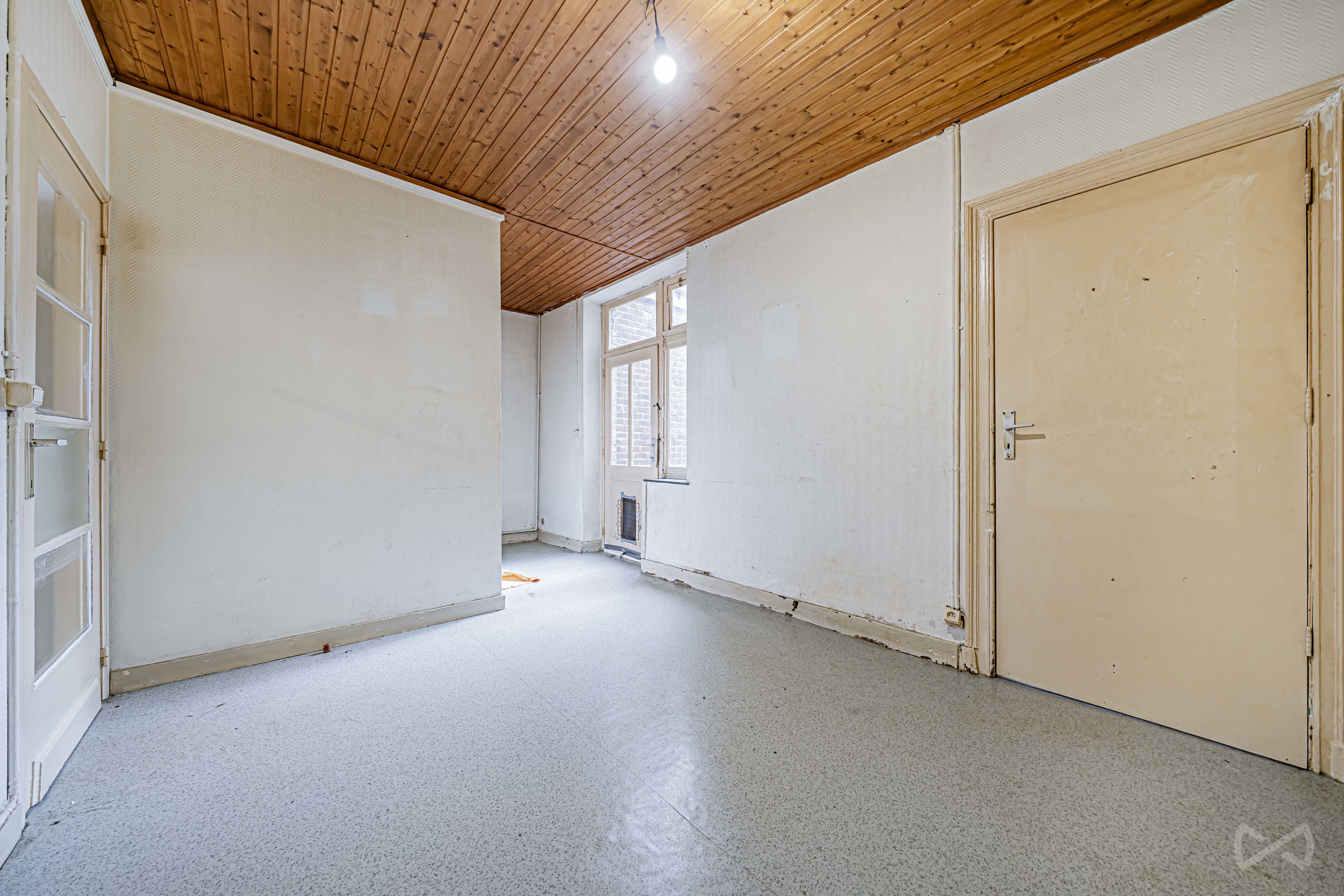 Picture 1 of 4 for Apartment block with three bedrooms in Engis