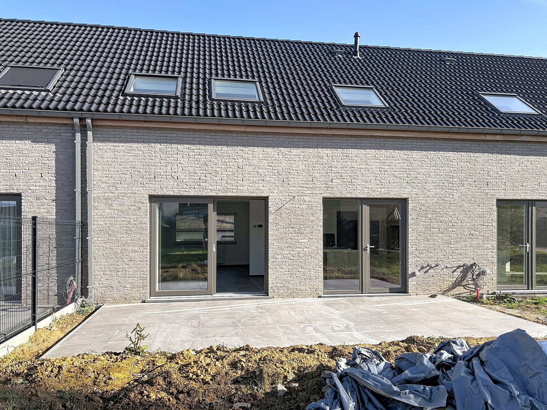 Picture 2 of 2 for House with three bedrooms in Manage Bellecourt