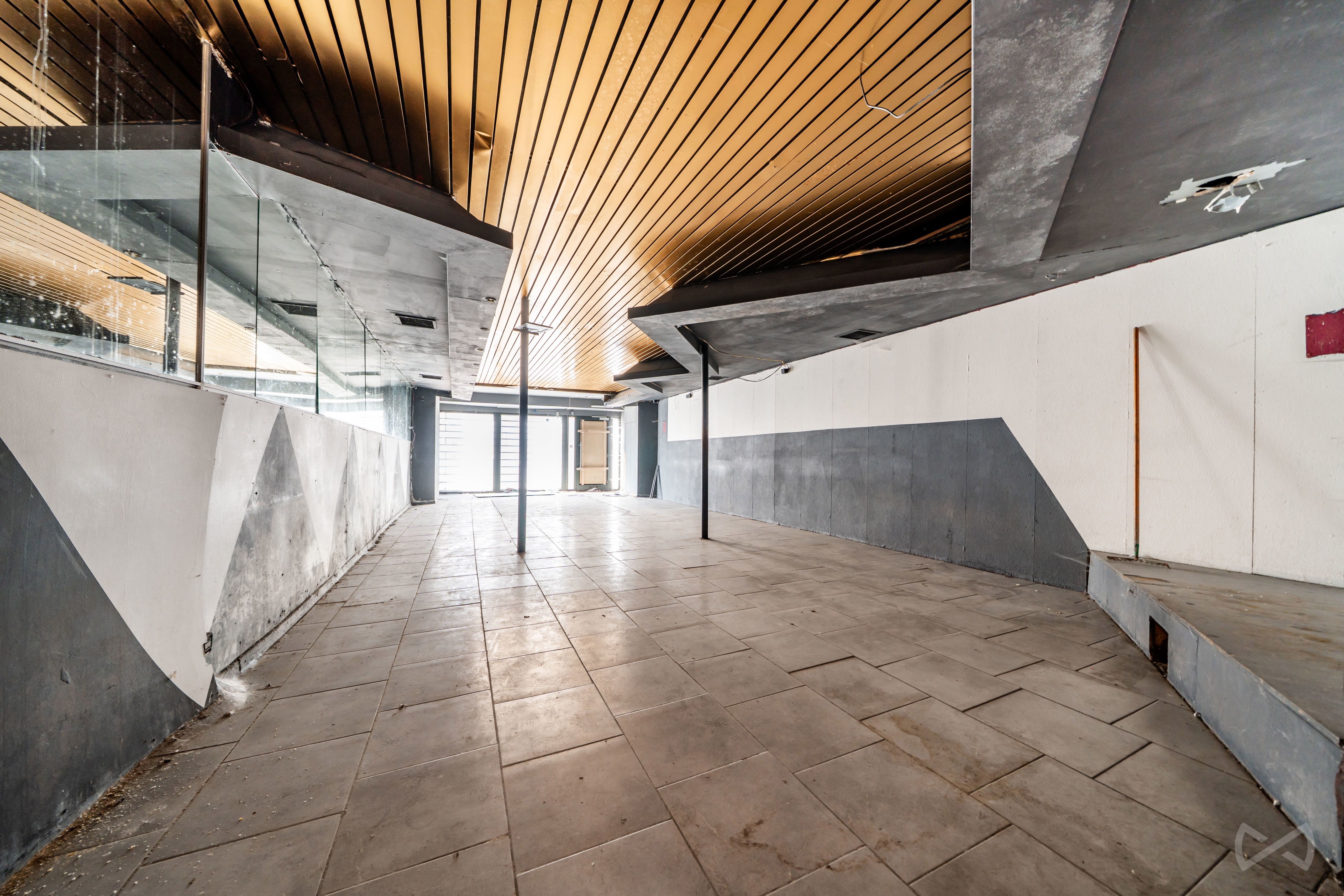 Picture 3 of 3 for Commercial building in Mons