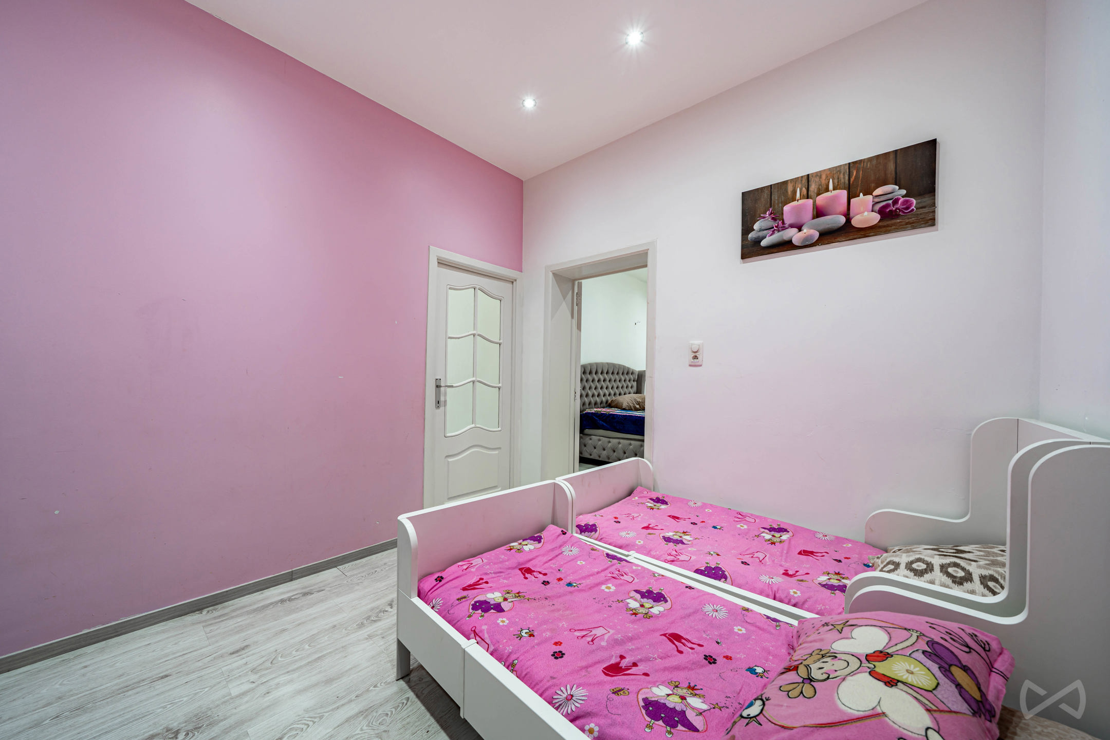 Picture 1 of 2 for Flat with two bedrooms in Brussels